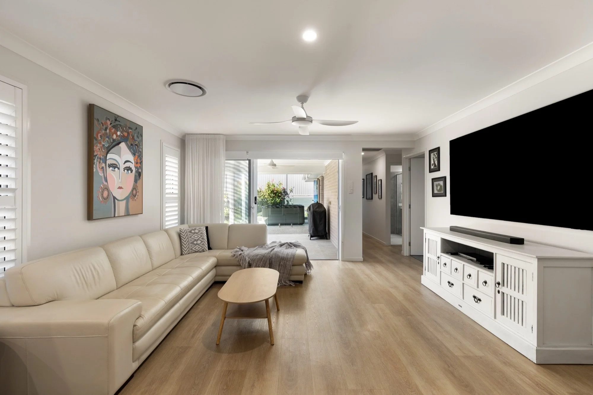 34 Floribunda Way, Victoria Pt Internet 13.jpg