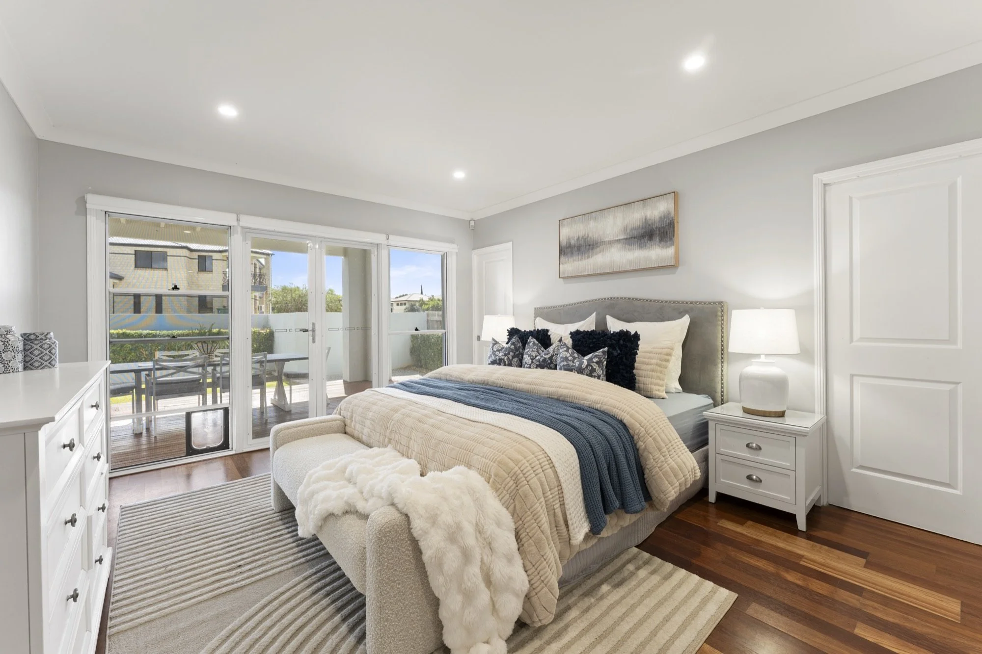 15 Brampton Close, Redland Bay Internet 11.jpg
