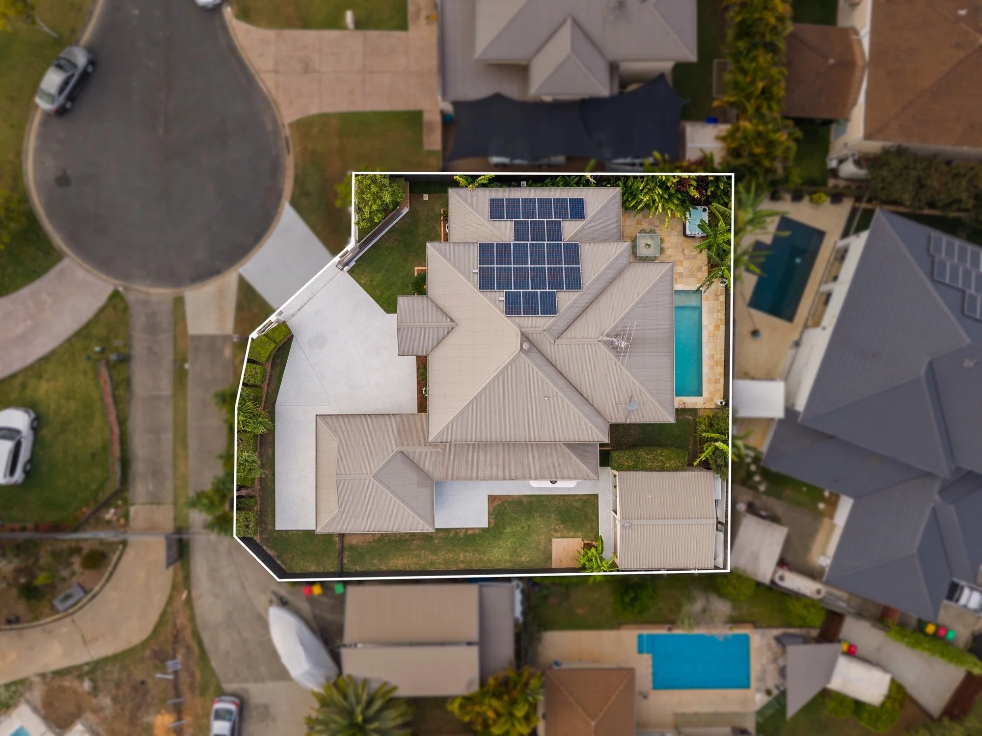 12 Turtle Place, Redland Bay Internet 01.jpg
