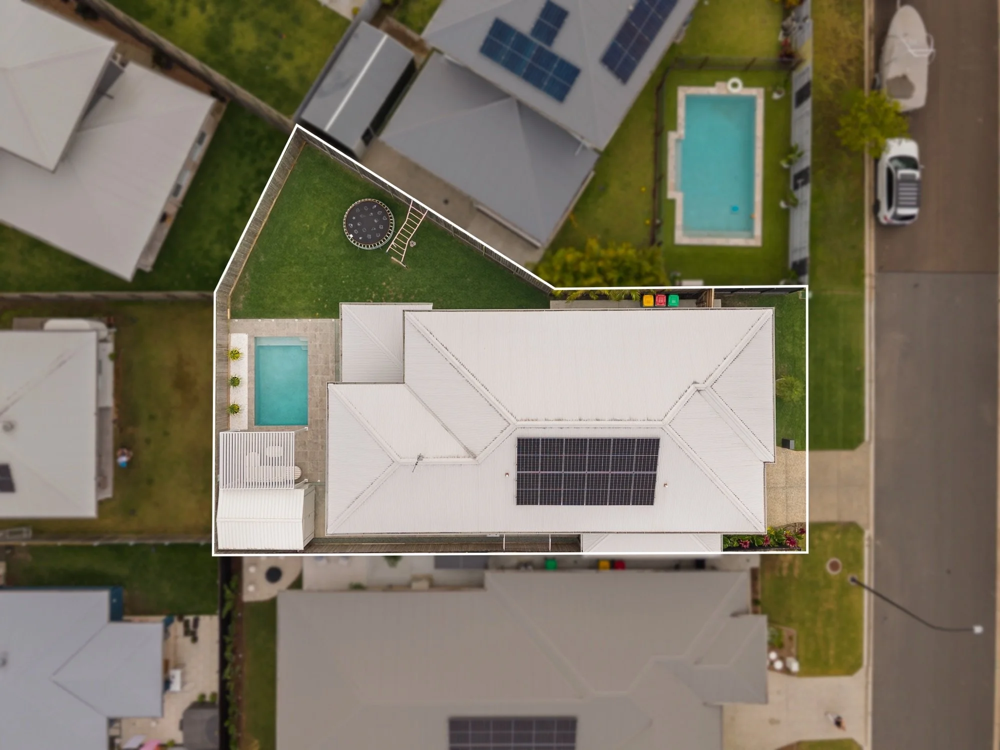 29 Mountain Ash Way, Redland Bay Internet 02.jpg