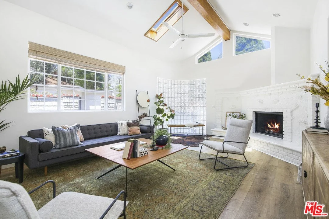 Sold | 2510 Sundown Dr, Los Angeles