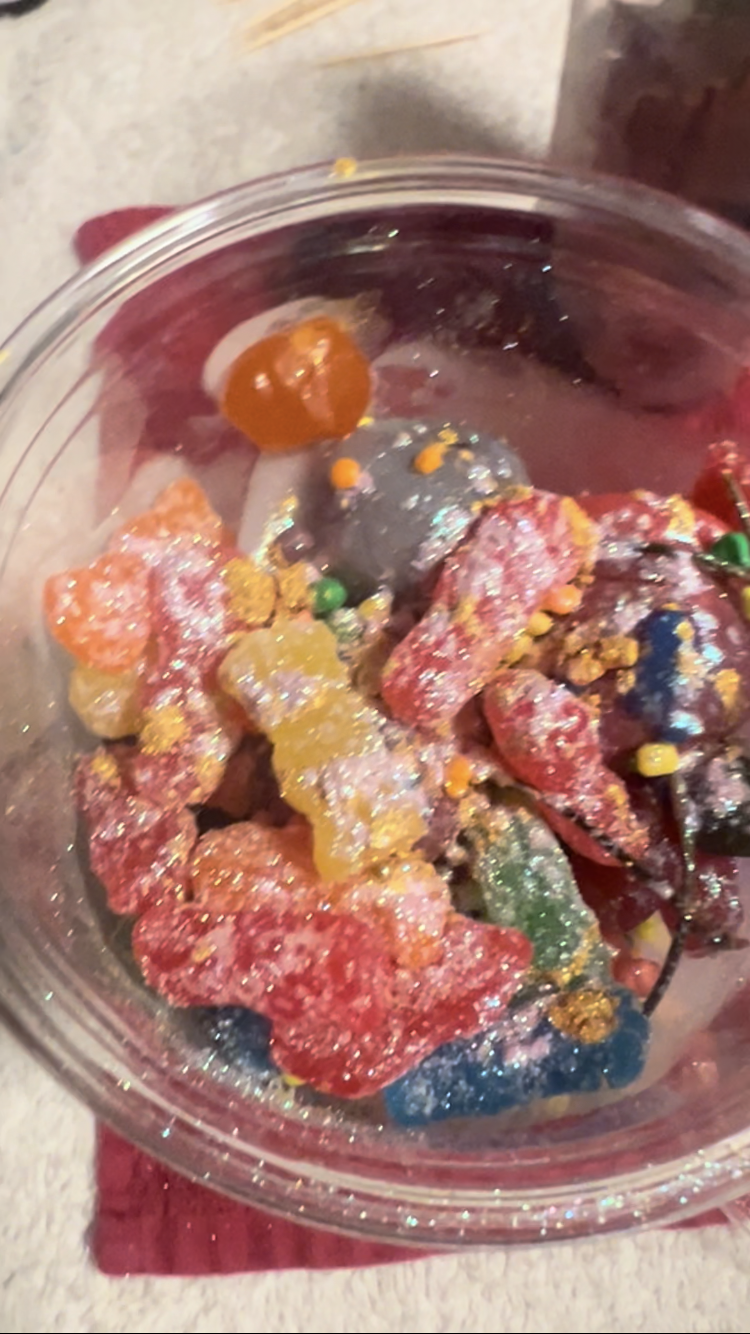 Candied fruit cups 16oz