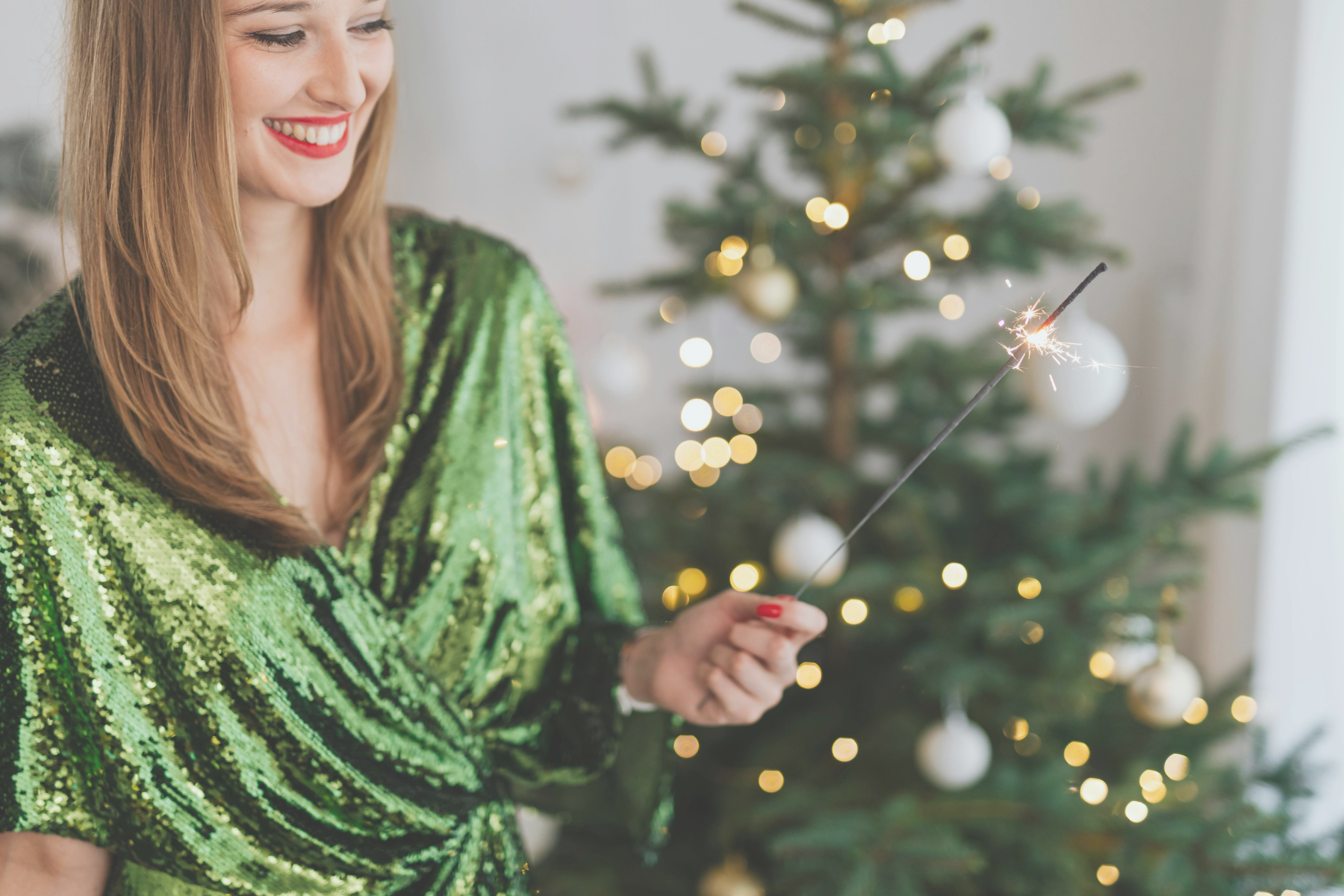 Quick, Affordable Ways to Get Your Glow for the Holiday Season