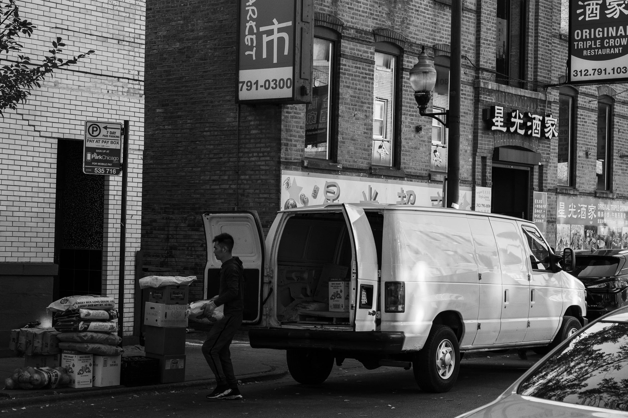 Delivery in Chinatown