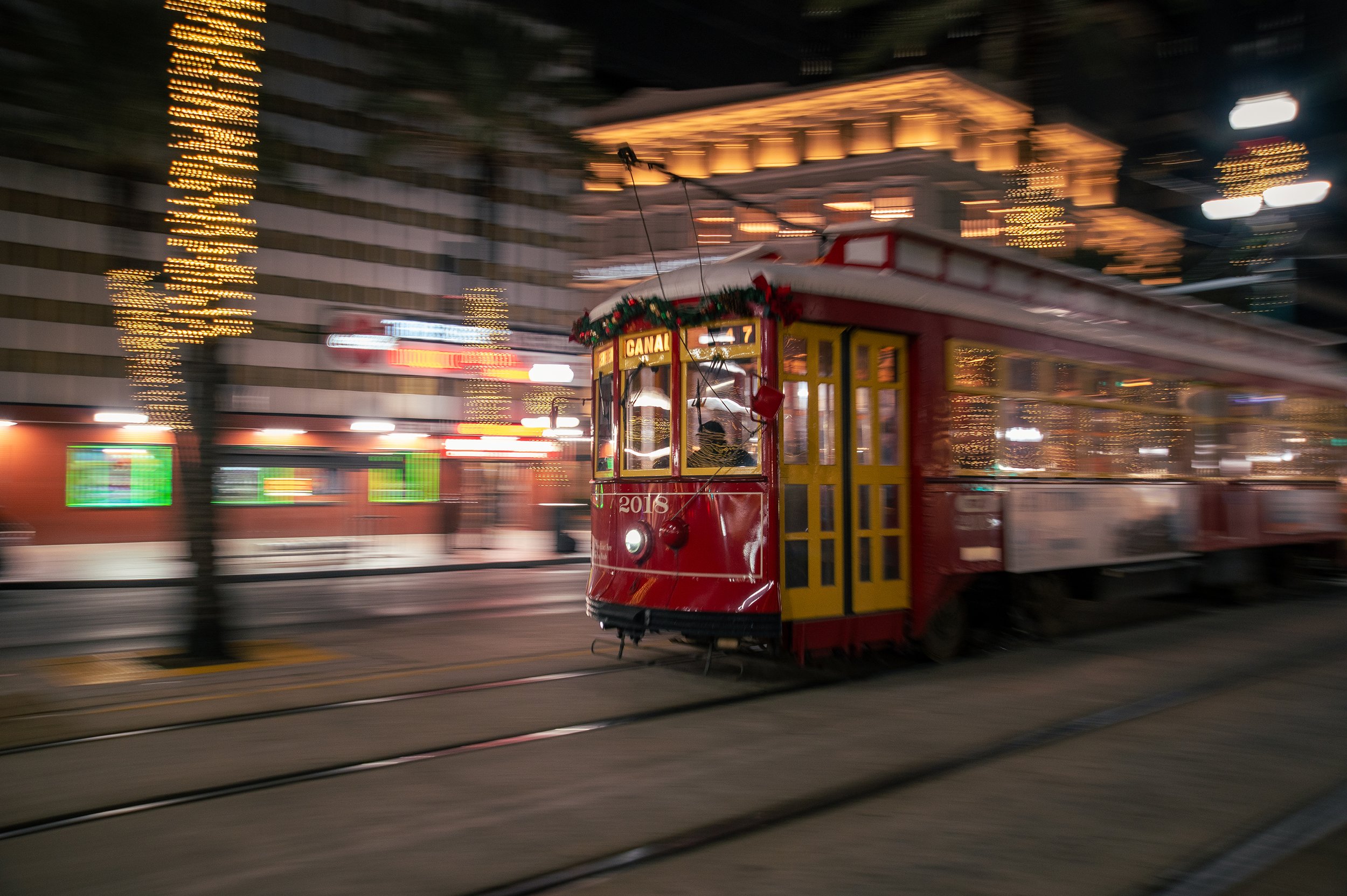 trolley.jpg