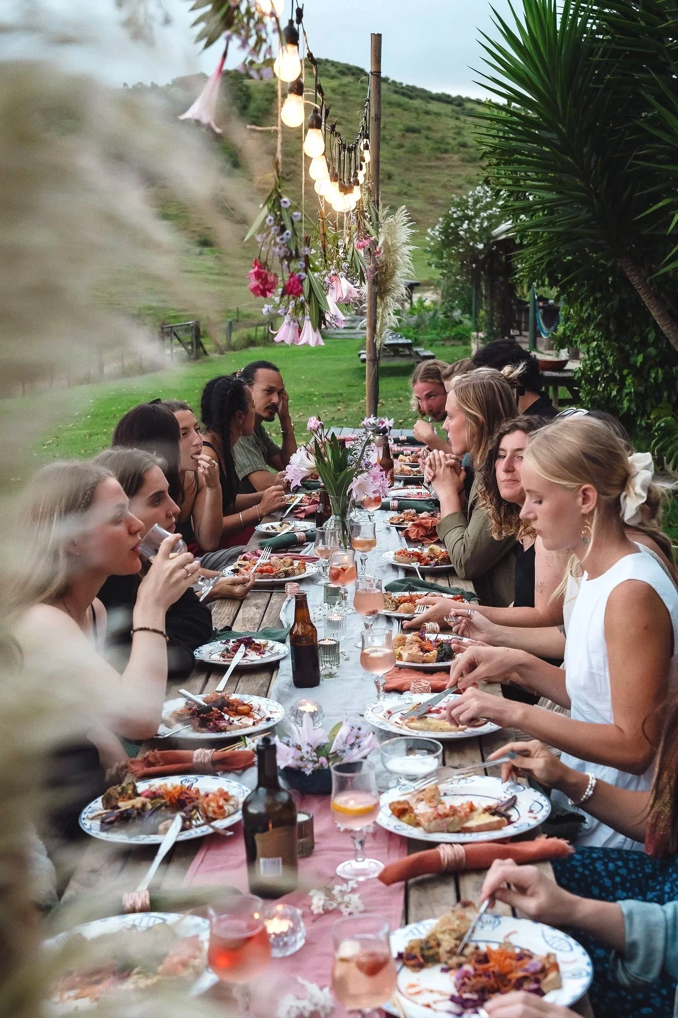 Repas grande tablée pleine nature formation yoga Florian Coelo Photographe pour Artiste Artisan Entreprise à Angers Nantes Bretagne Bordeaux