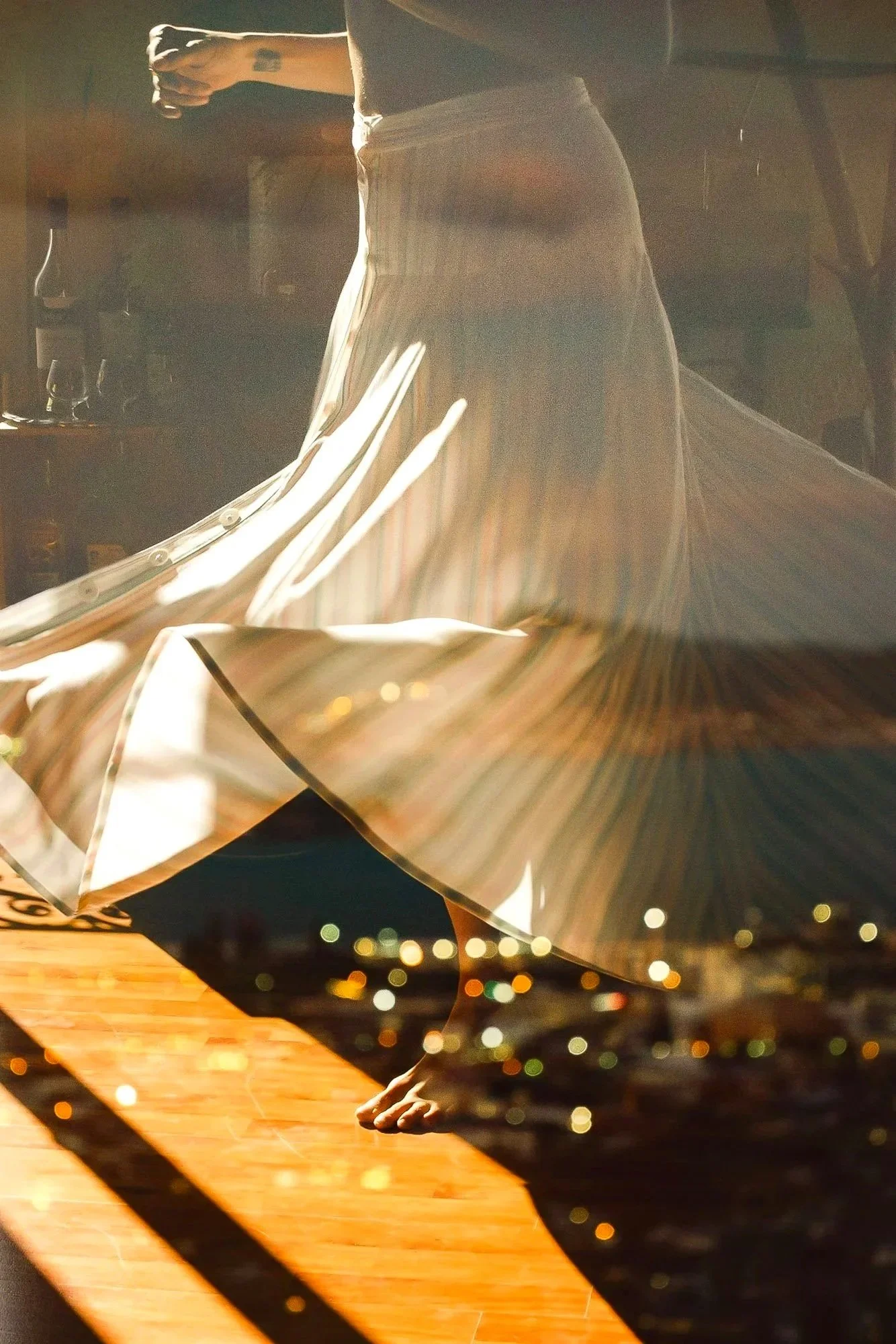 Photo artistique femme qui danse Florian Coelo Photographe art et reportage Angers Nantes Bretagne