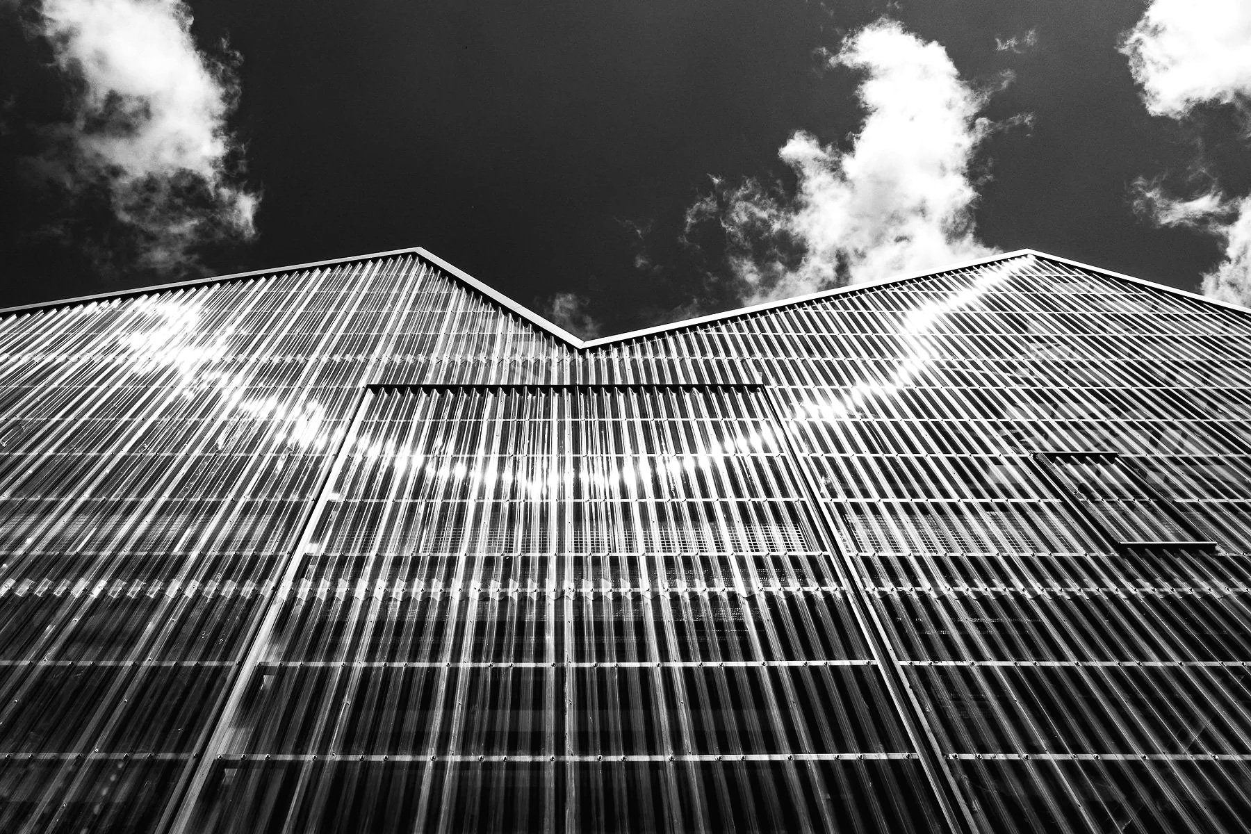 Bâtiment école des beaux arts Nantes en noir et blanc  Florian Coelo Photographe Architecture et décoration intérieure Angers Nantes Bretagne Bordeaux