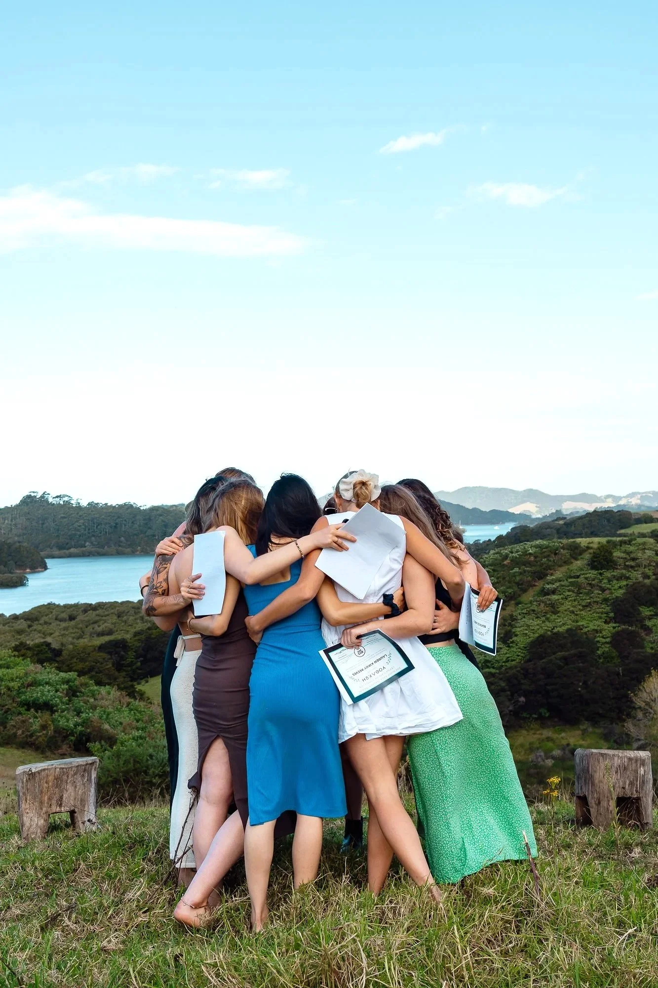 Groupe d'élèves retraite yoga en Nouvelle-Zélande Florian Coelo Photographe reportage professionnel Angers Nantes Bretagne Bordeaux