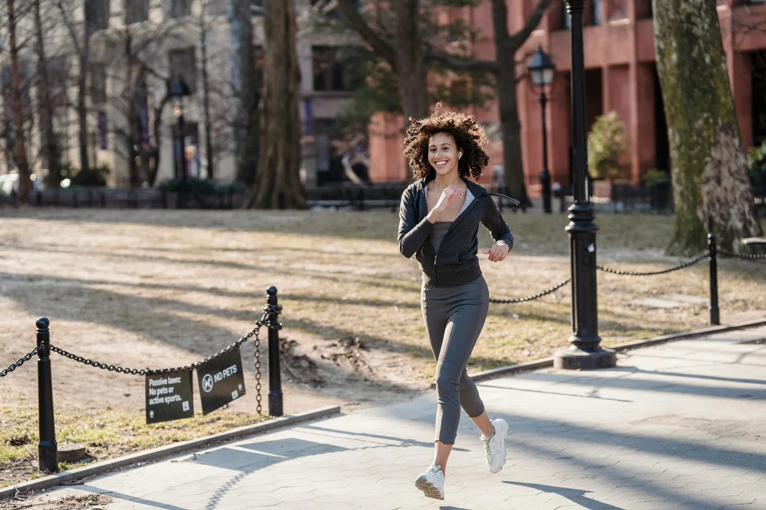 Running Environments Run Her Way