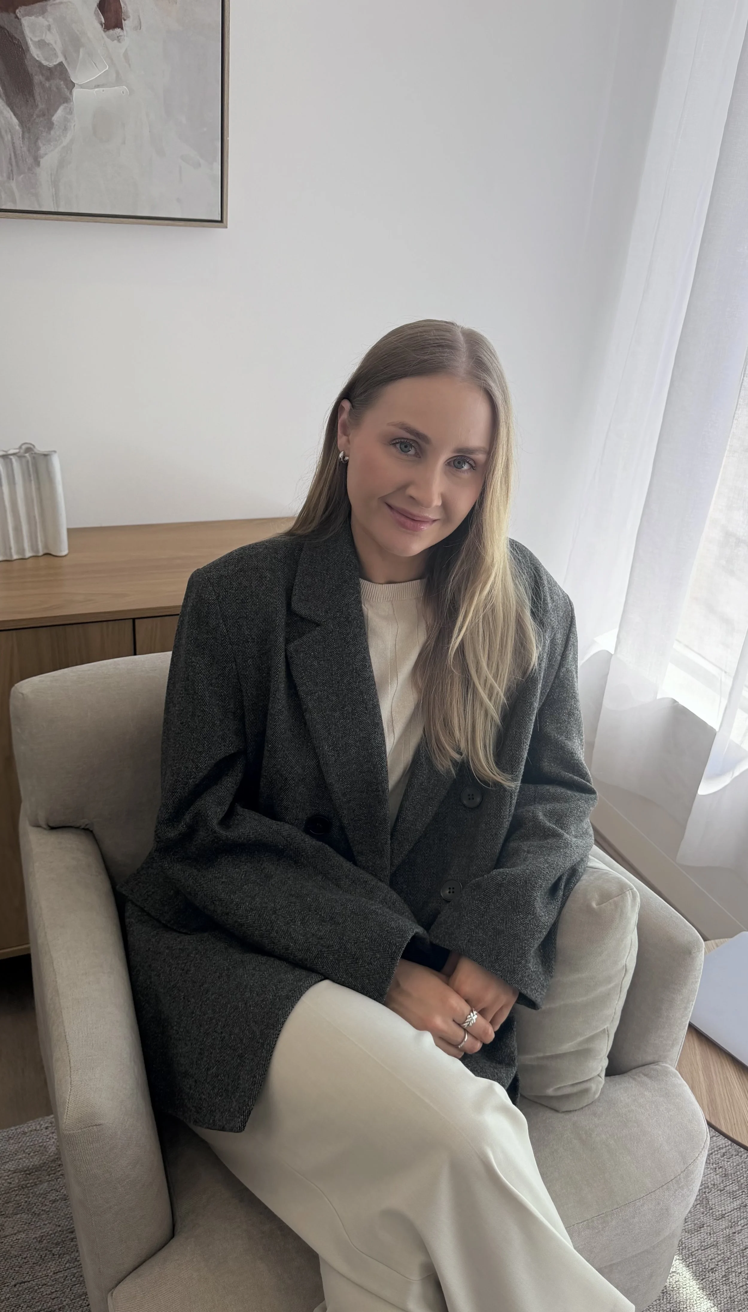 Psychologist Caitlynn Ashton at Reverie Psychology in Hawthorn Melbourne
