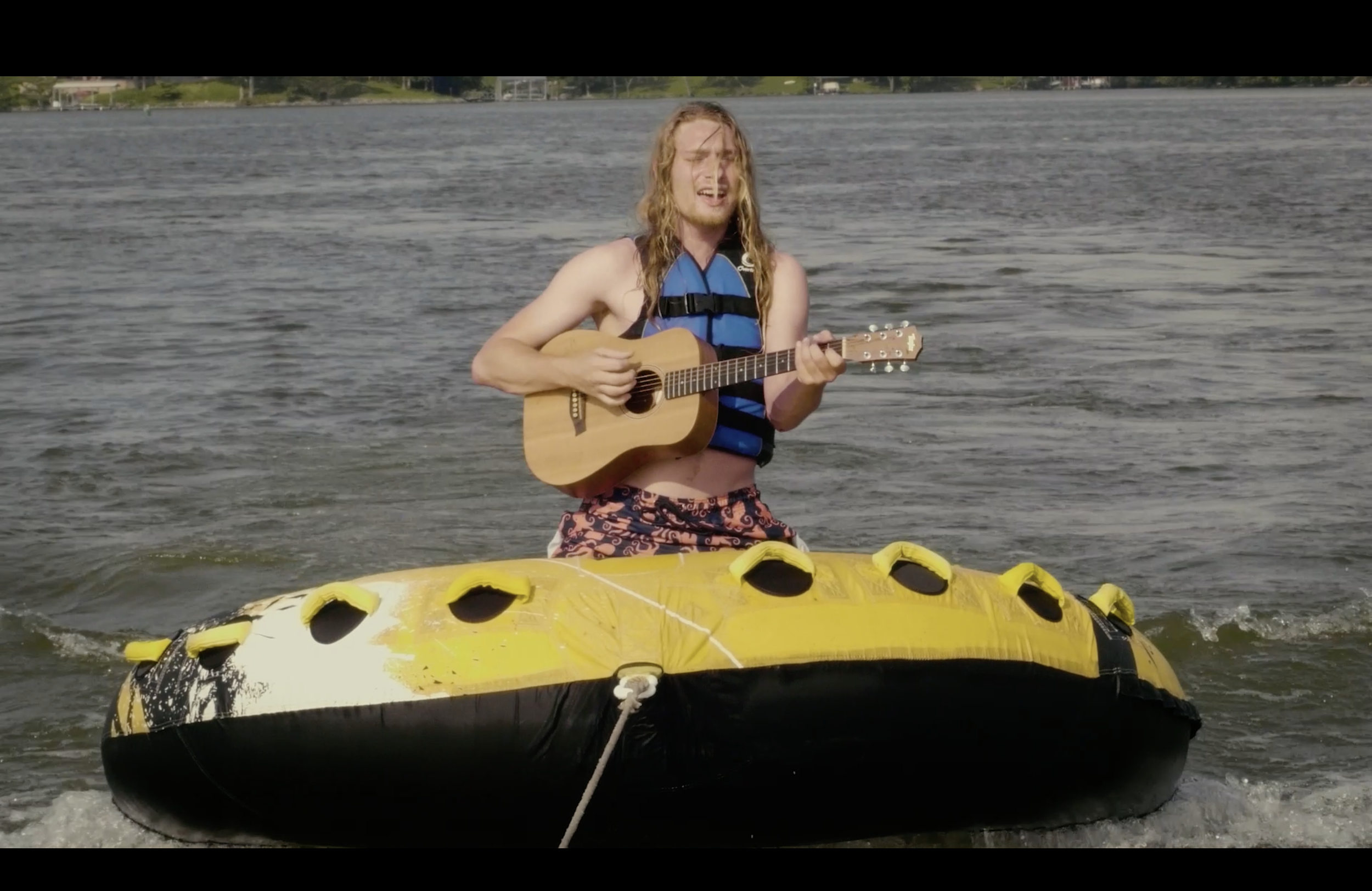 Tubing performance with guitar