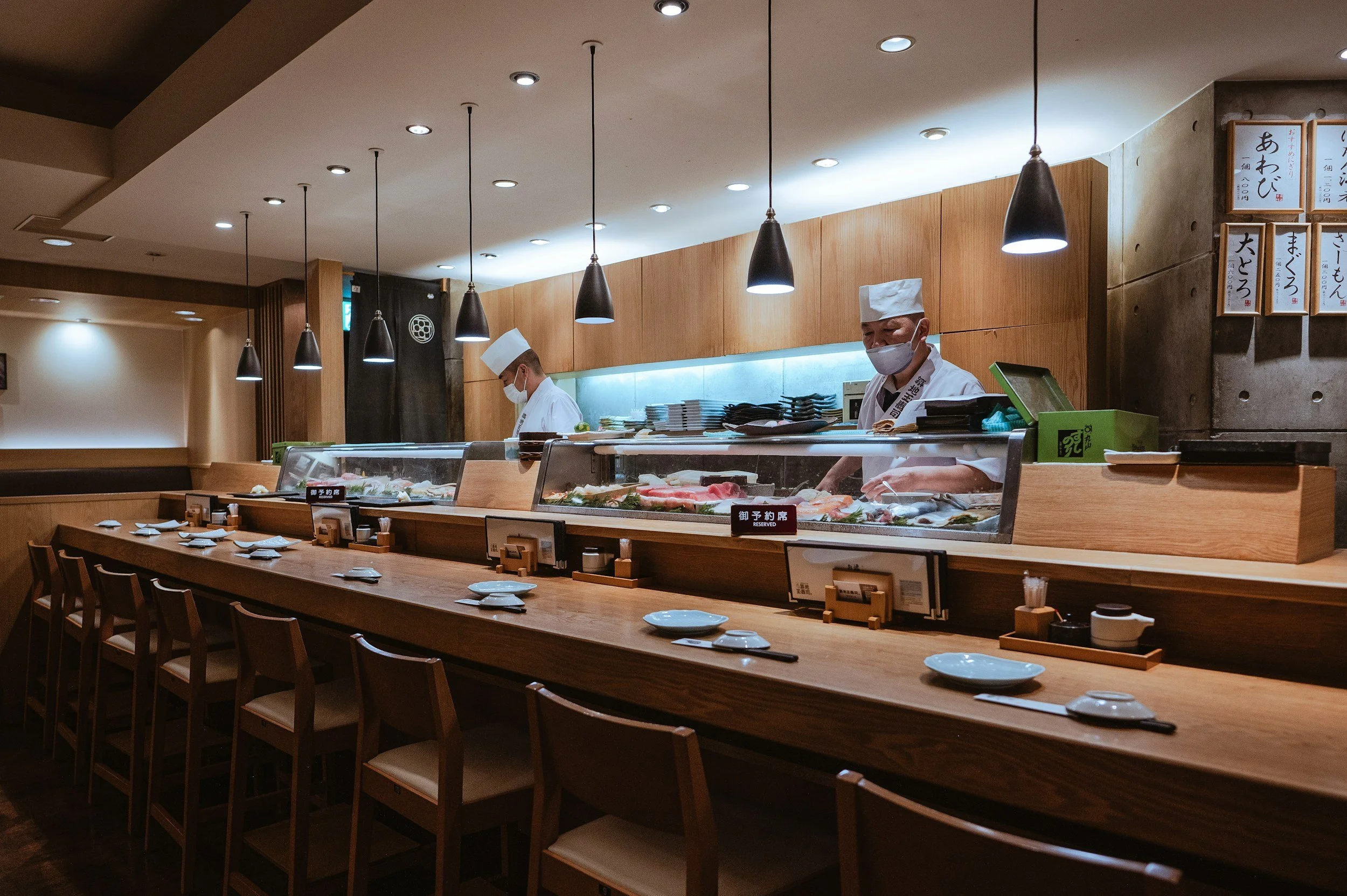 What &amp; Where to Eat in Japan on Your Honeymoon