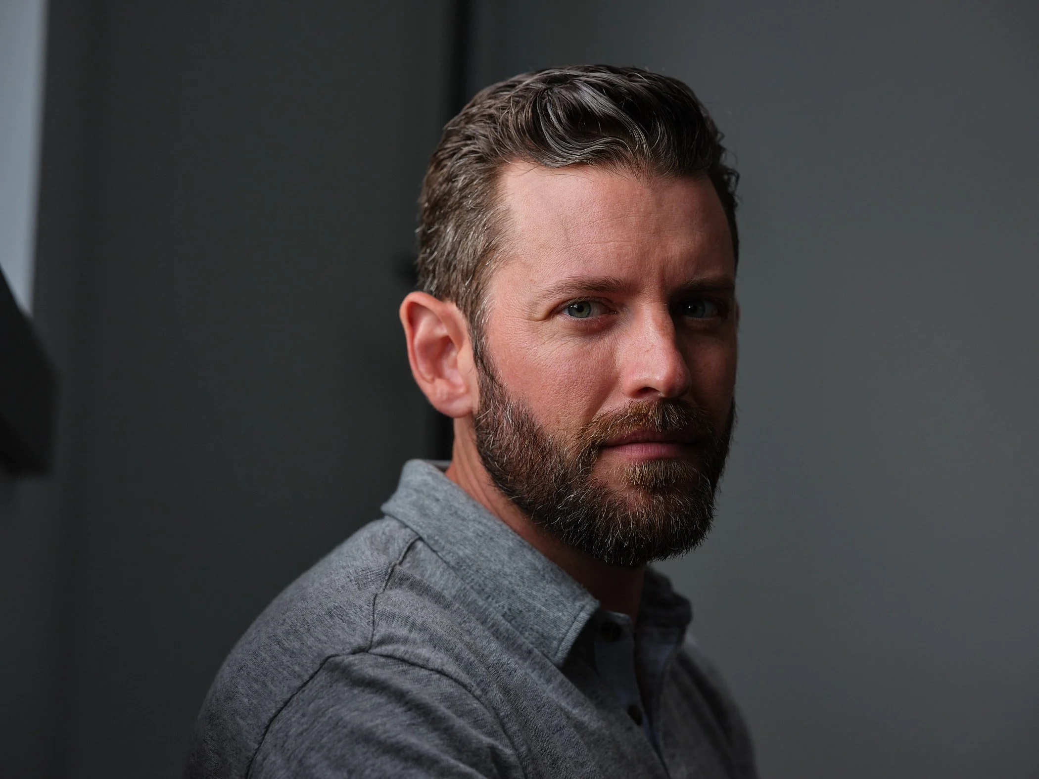 082422_Roivant_Portraits_Derek_5020.jpg