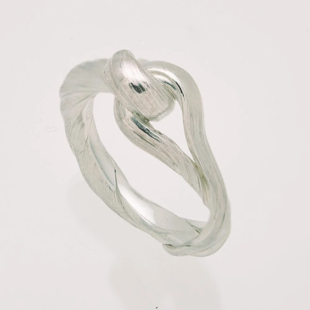 SK 1Miz knot ring 2 Q.5.jpg