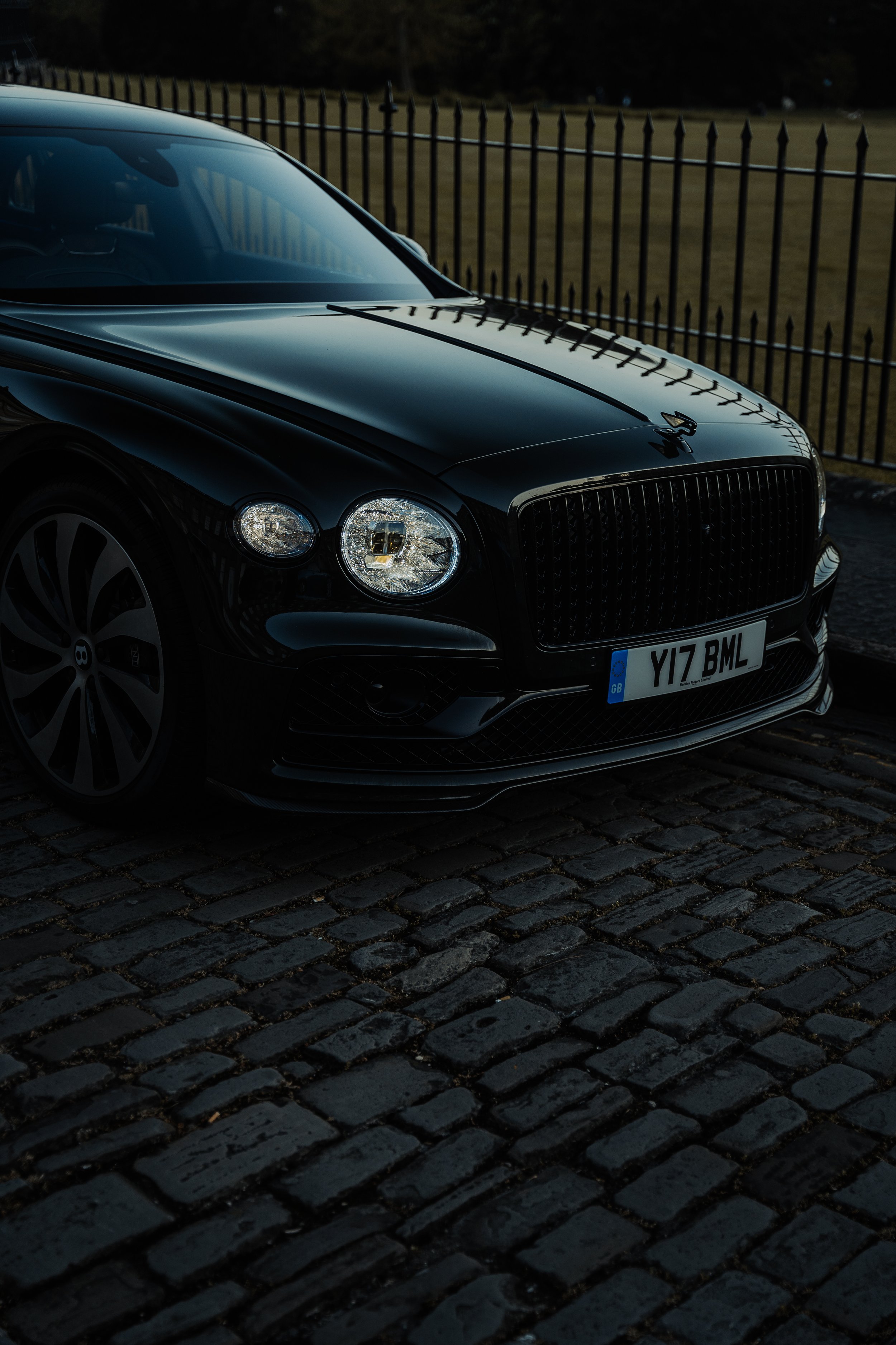 Lloyd Evans - Bentley 7.jpg