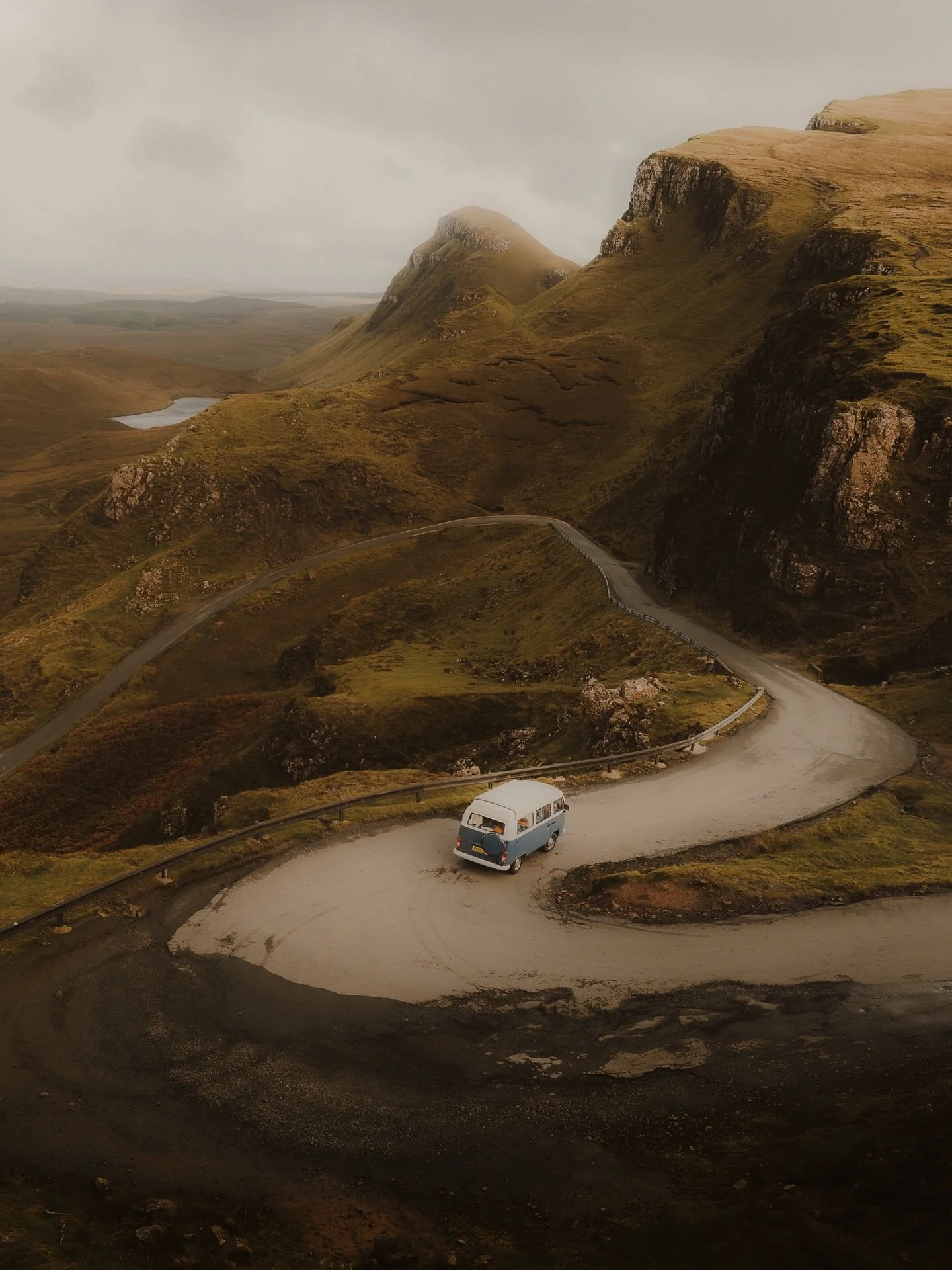 Autumn in Skye. Not much sun, not many trees, but it brings the mood. The weather turns in minutes, the light barely lingers, and somehow that makes photographing this iconic locations even bettee. Moody, raw, and endlessly photogenic can&rsquo;t wai