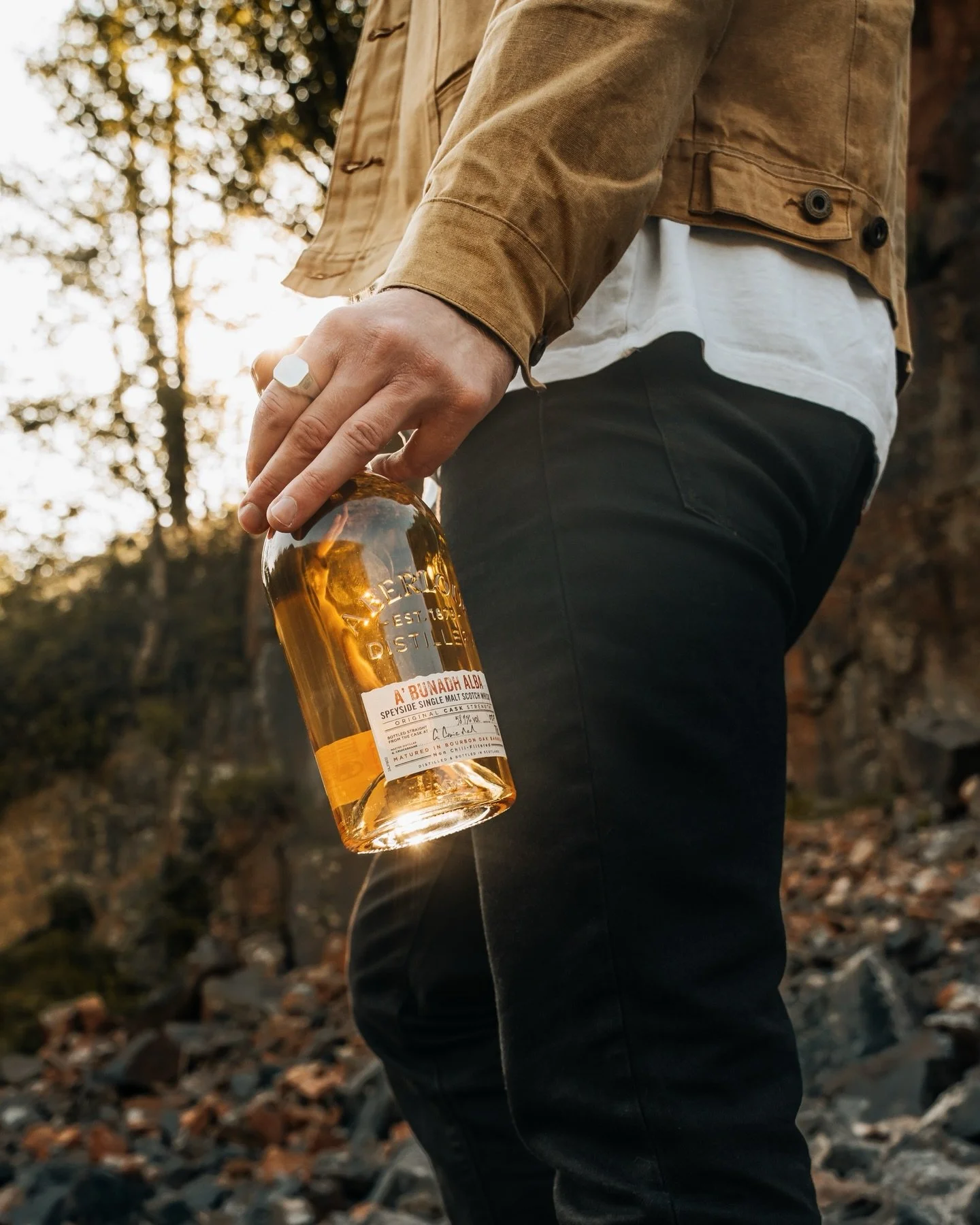 Whisky on the rocks.
Stills from a commercial shoot with @aberlour at Black Rock, Cheddar Gorge.
What began as a single long-form film evolved into three distinct short pieces, each maintaining the same core narrative. Creating with story in mind tur