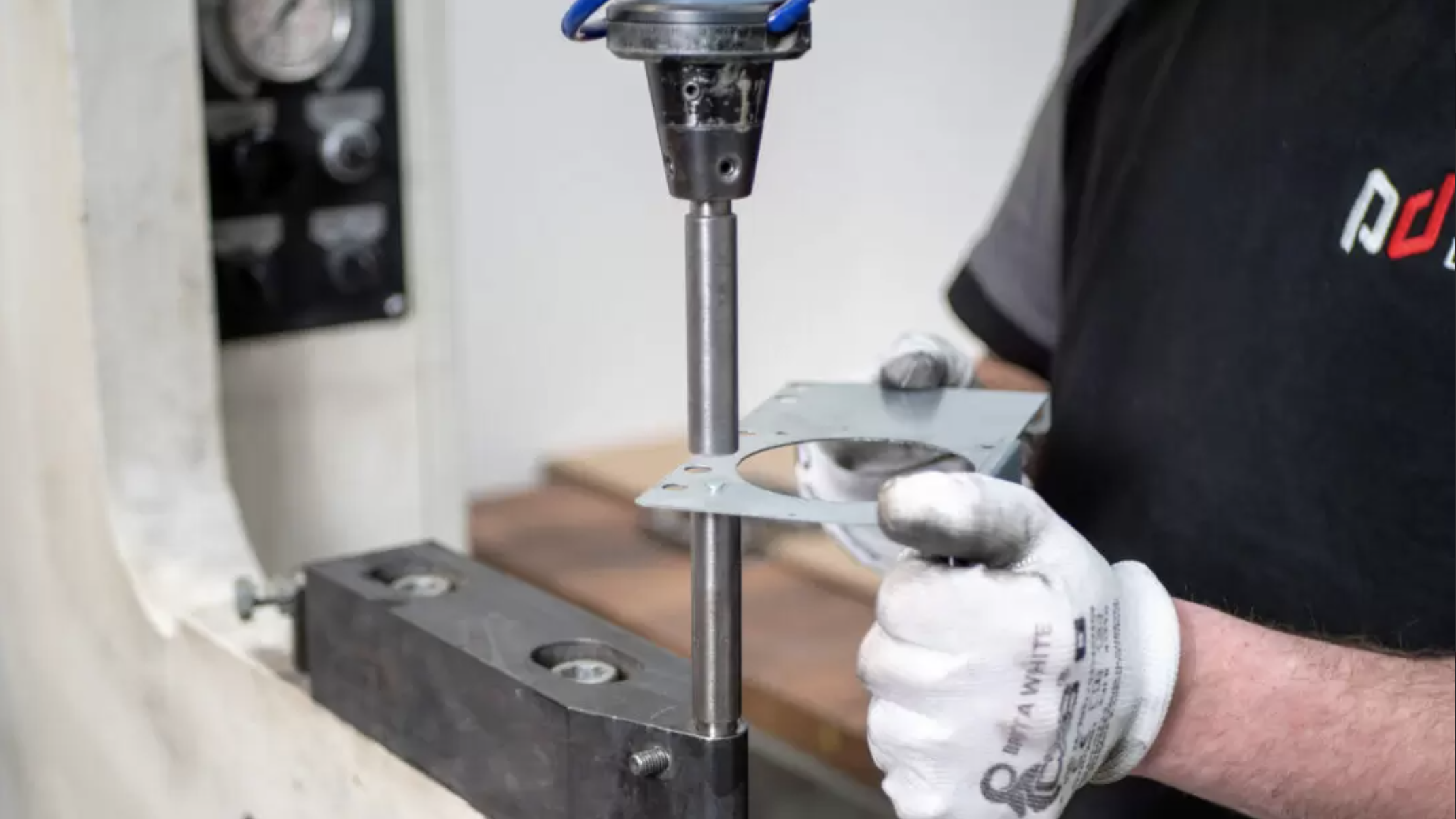 Threaded Inserting