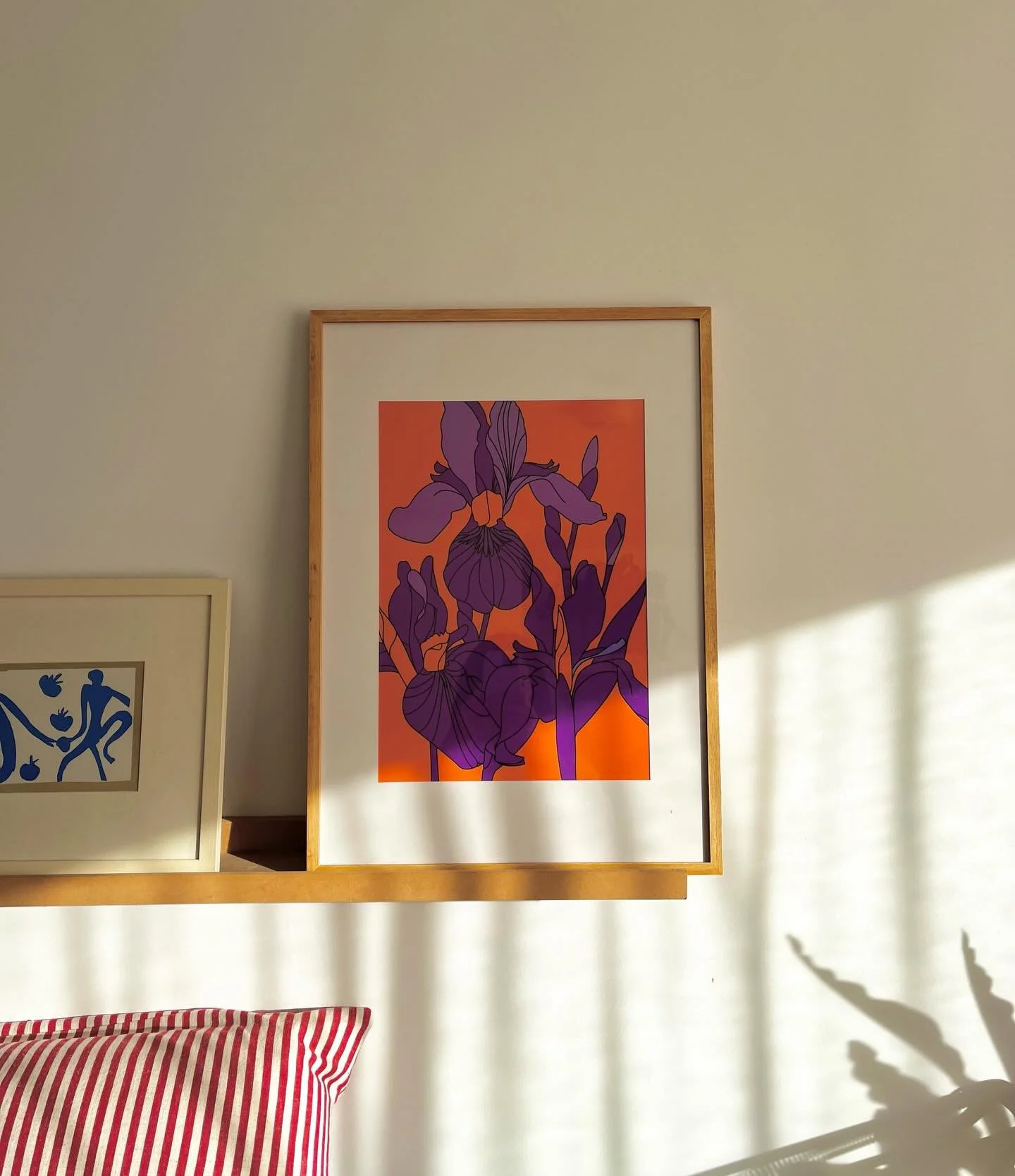 The flippin&rsquo; sun came out! Lots of nice sunny spots in the house so worthy of a few photos.

You can get the Iris printed to any size. Just DM me.