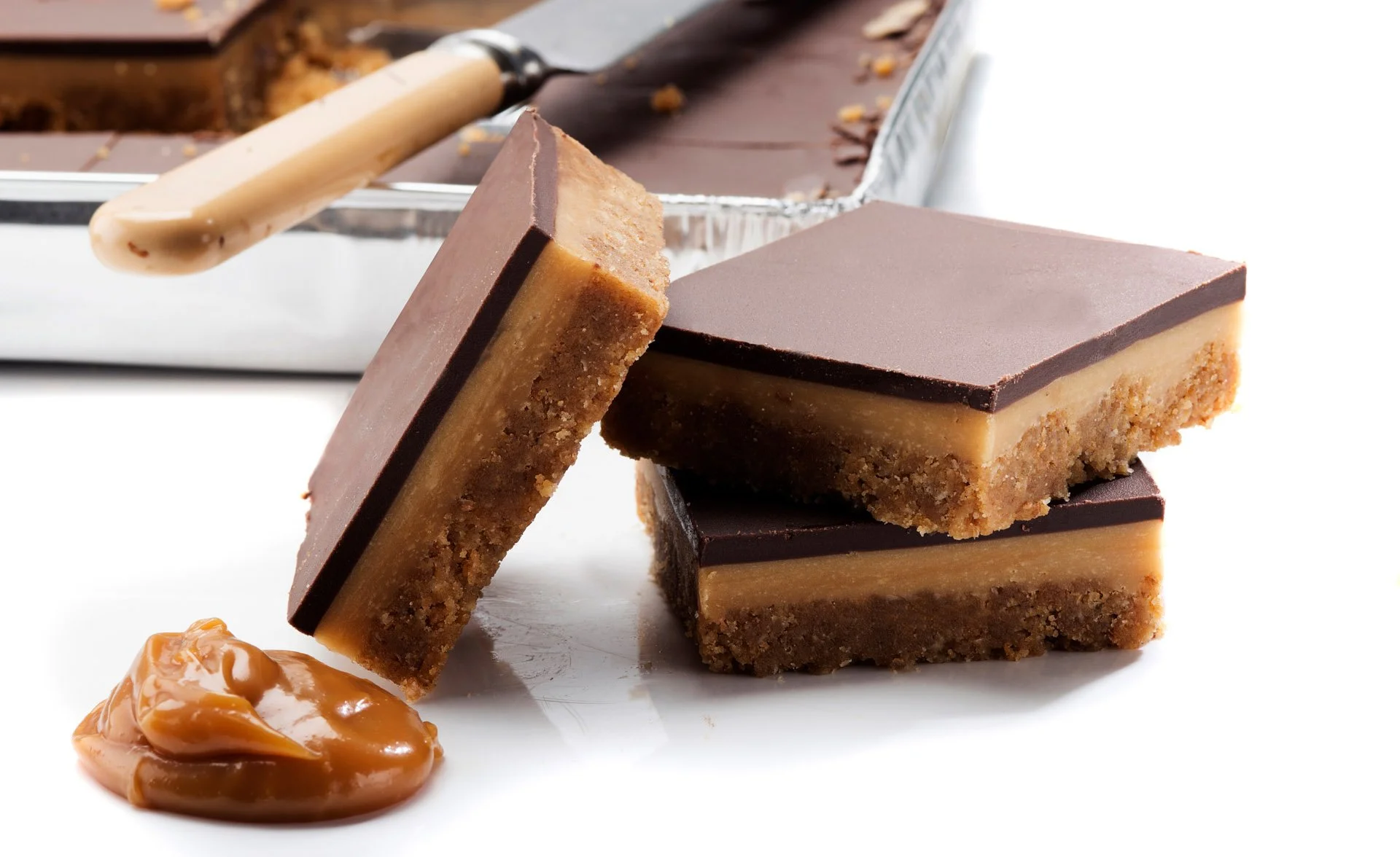 (FS1) Caramel Slice Tray Propped (HI RES).jpg