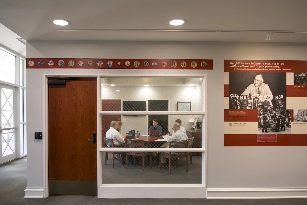 SC_0370-AY overby-center.jpg