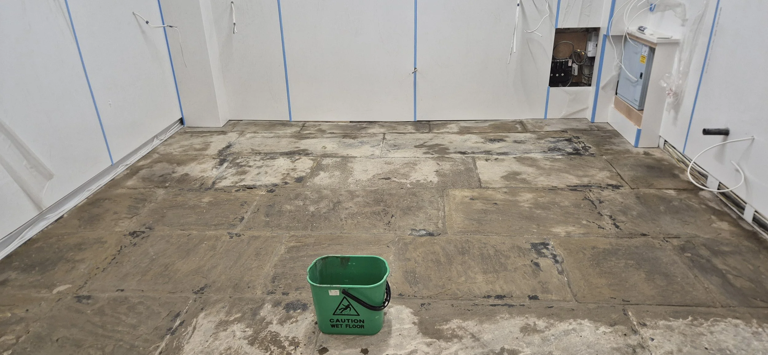 floor1.jpg