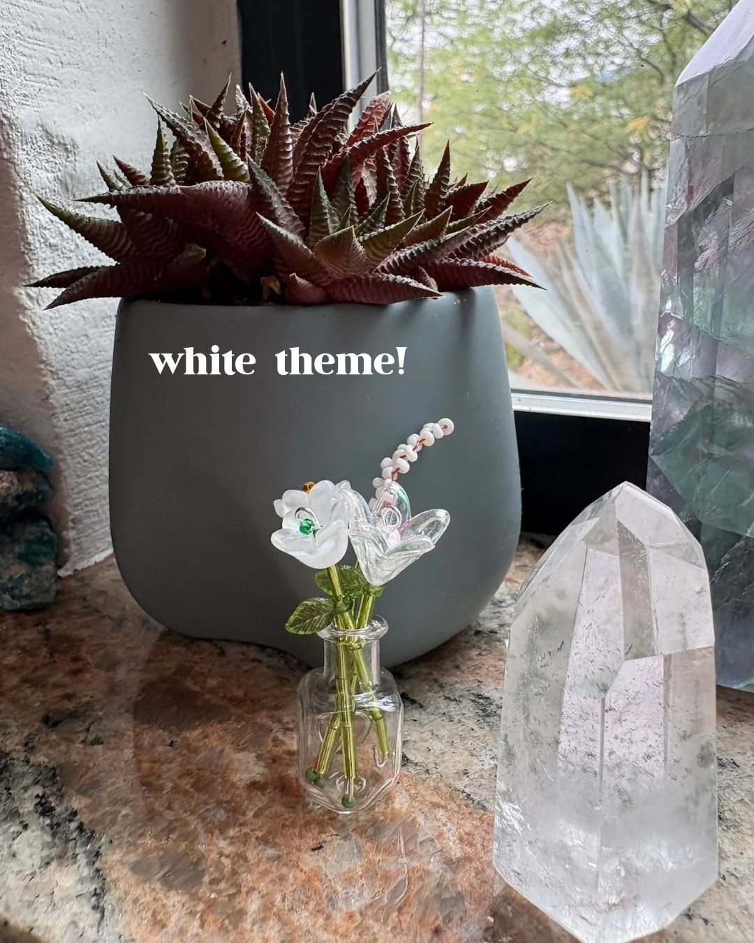 BEADED FLOWER MAGNETS