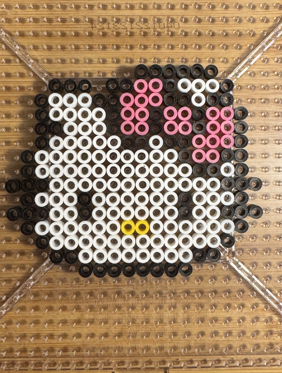 HELLO KITTY BEADED ART