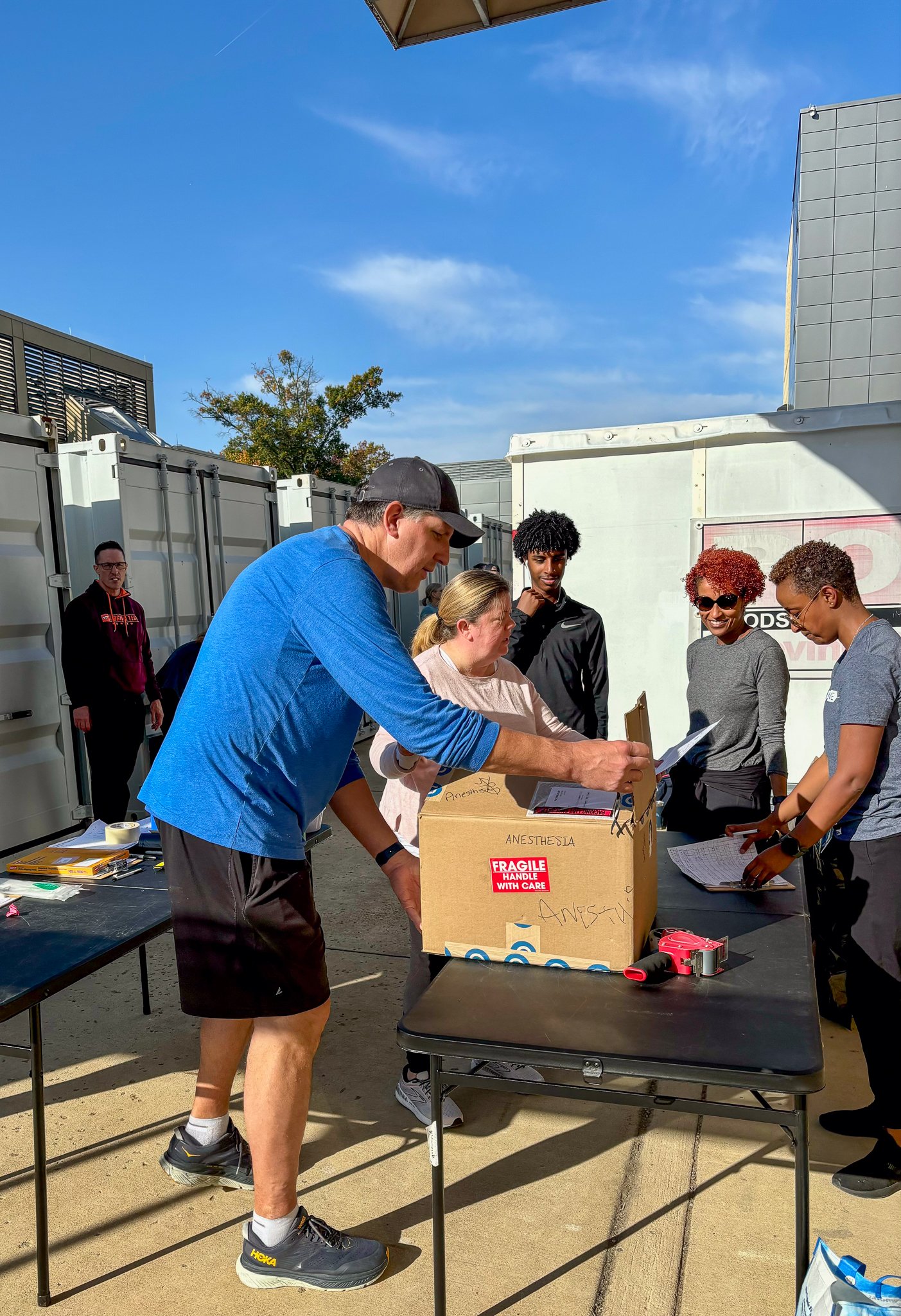 opwalk va packing day 2024-06.jpg