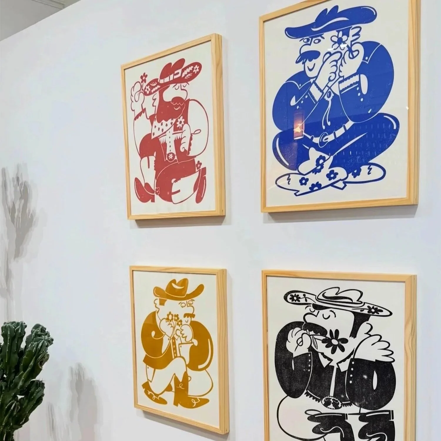 Lone Gallery