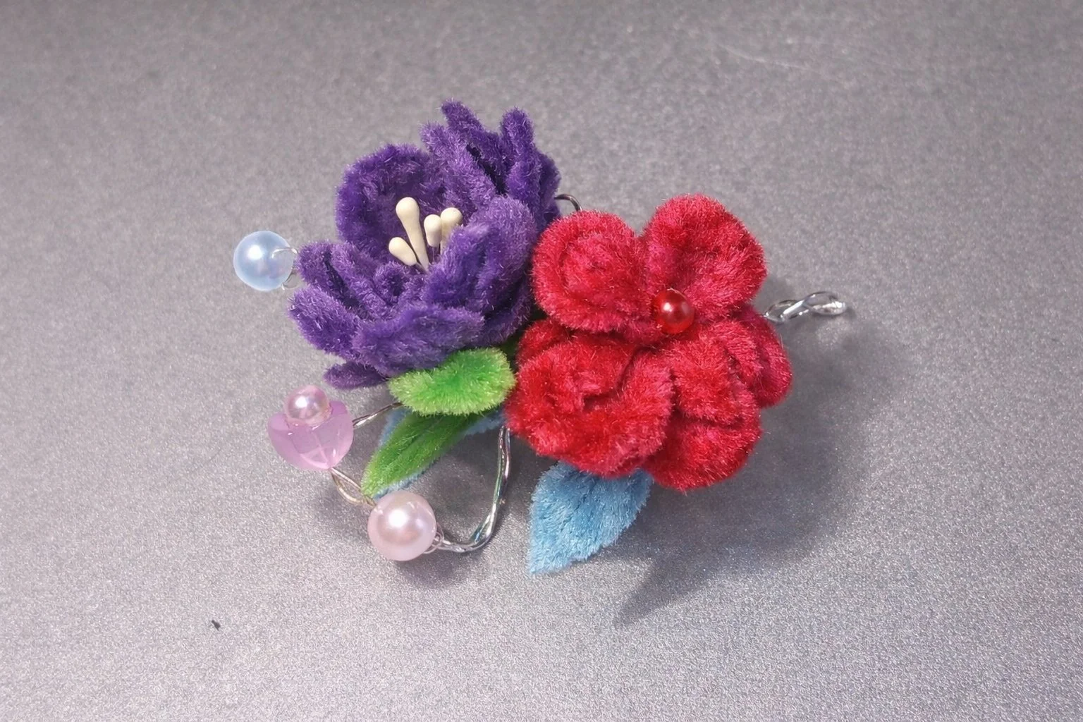 BLOOM TWIST HAIR CLIP