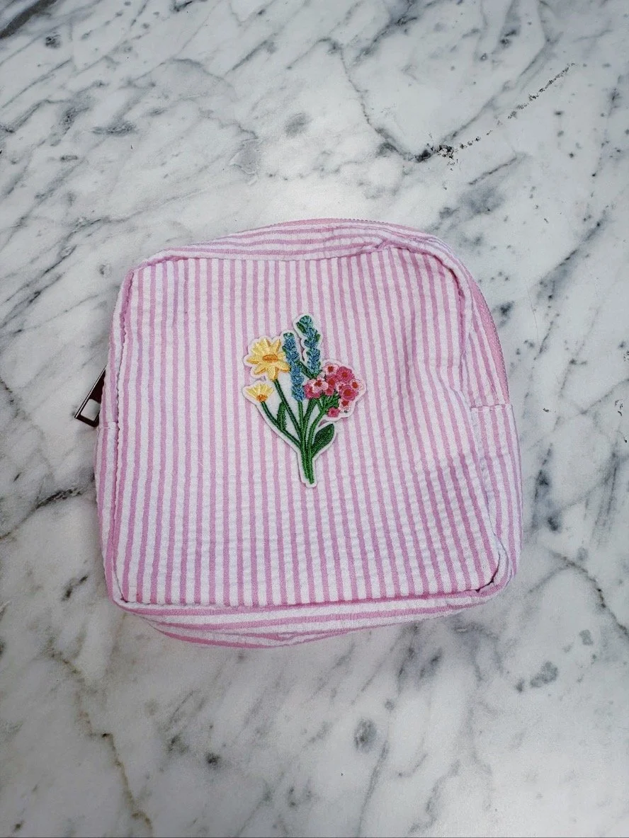 PINK STRIPED SEARSUCKER POUCH