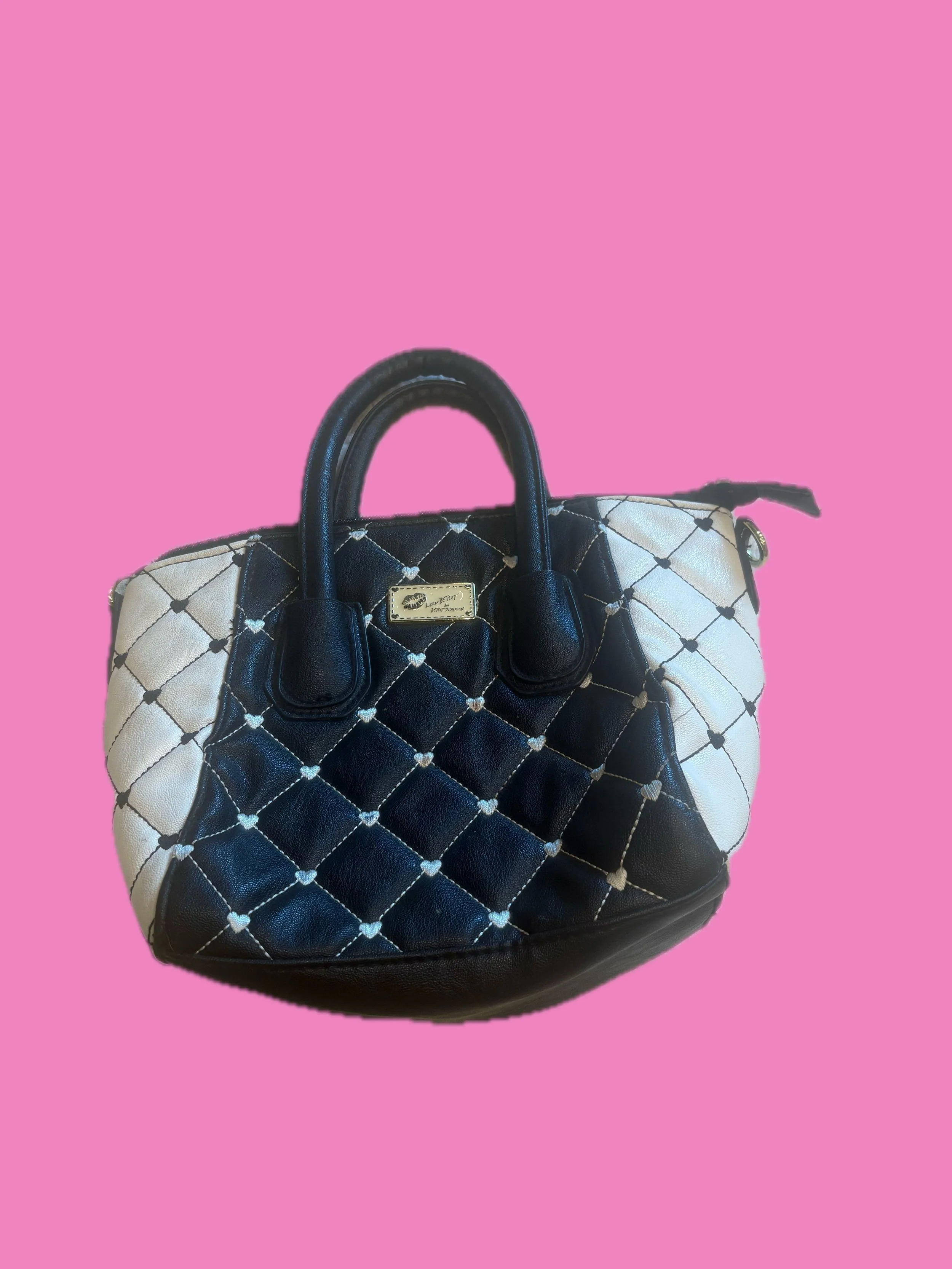 BETSEY JOHNSON HEART PURSE