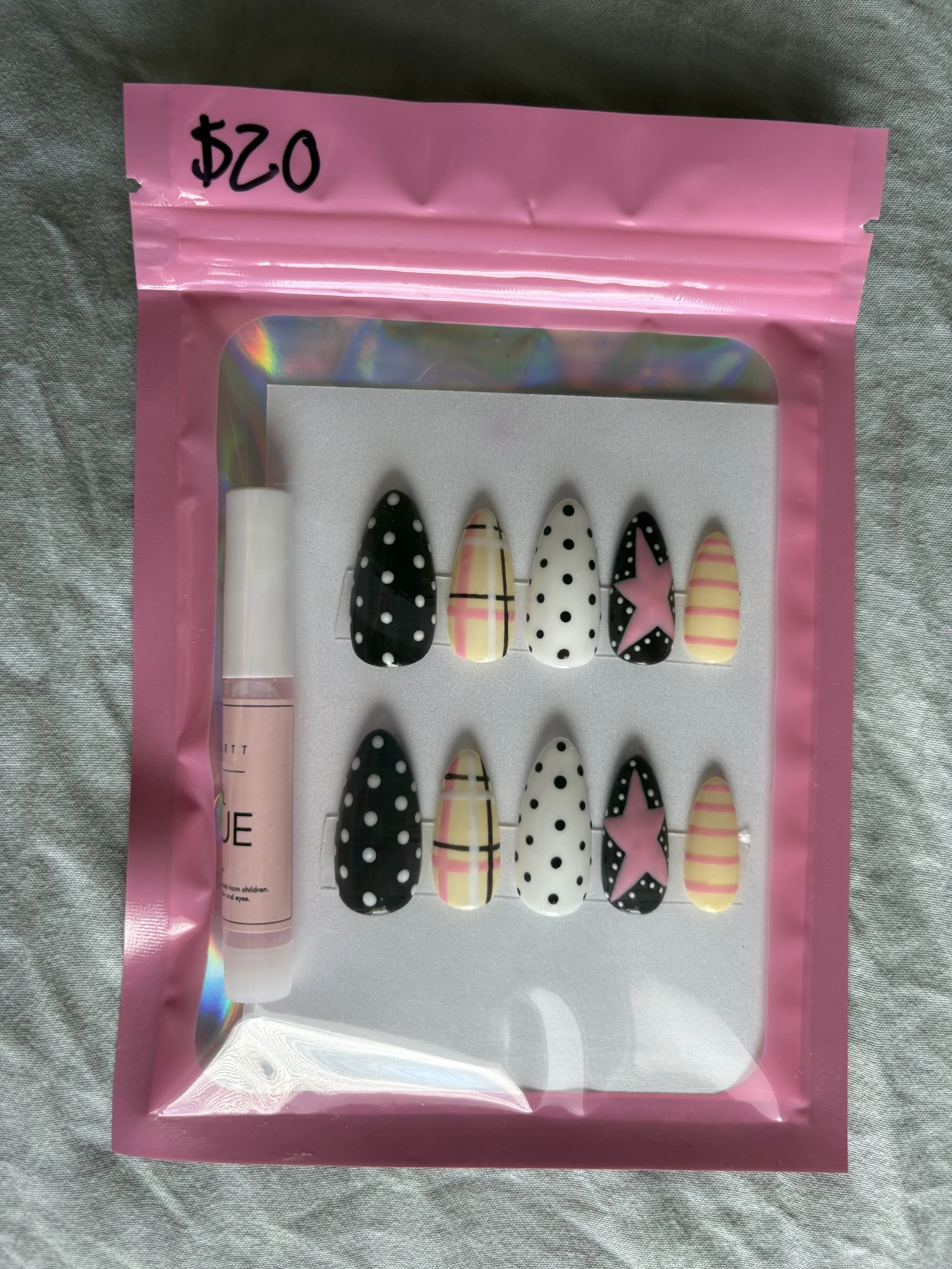 Retro nails.JPG