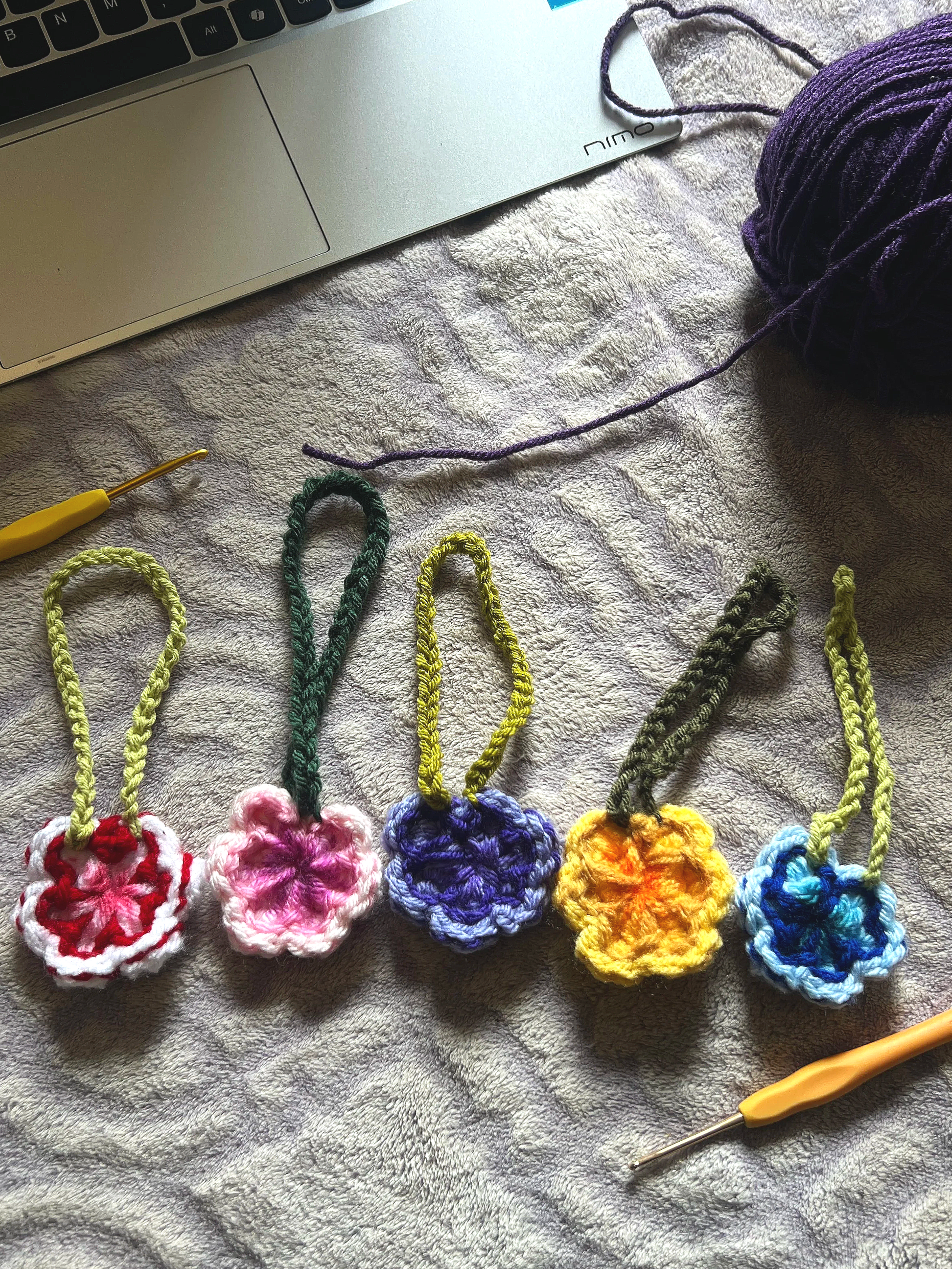 Crochet+Bag+Charms.png