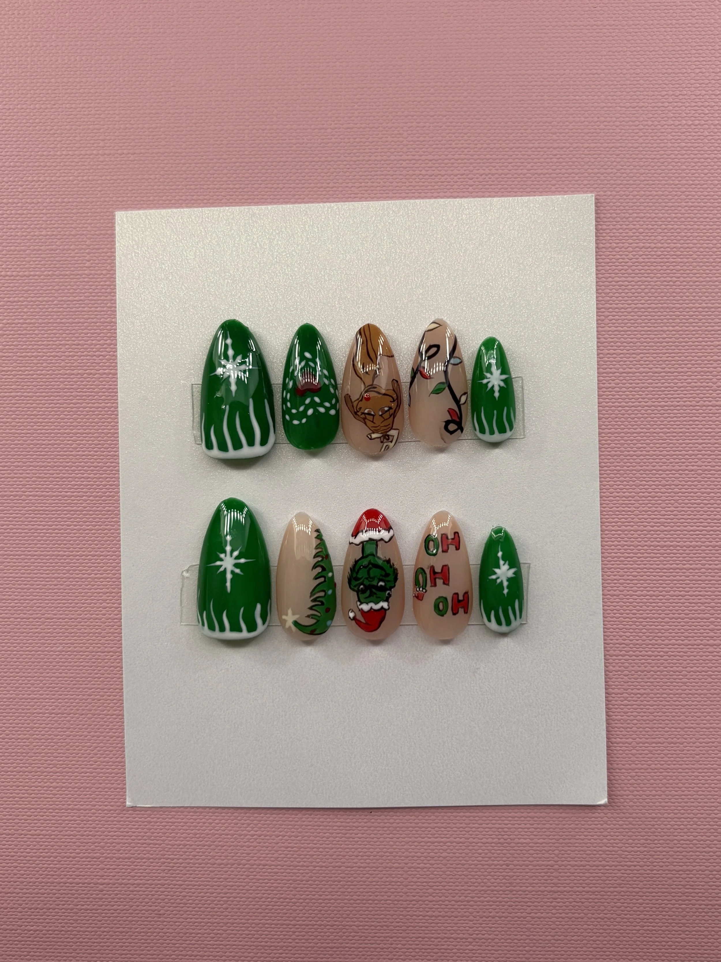 Grinch and max  (1).JPG