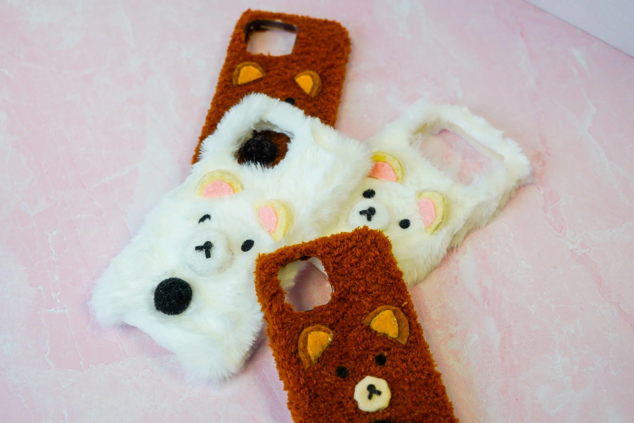 Cotton bear mobile phone case 3.jpg