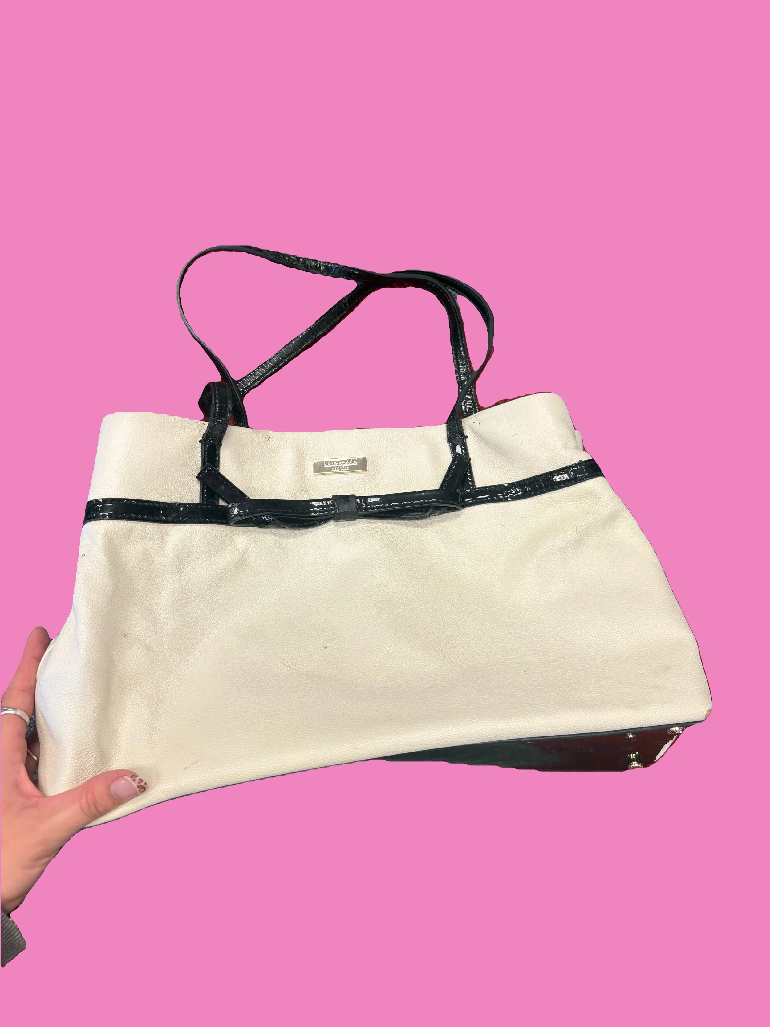 kate Spade white and black bow purse .JPG
