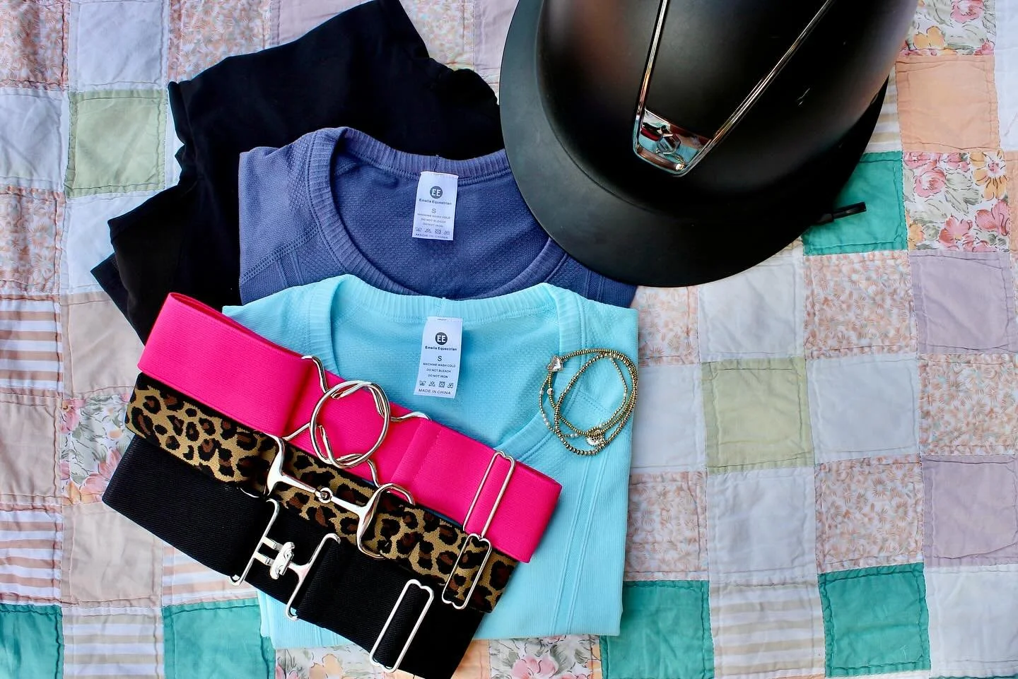 equestrian staples 🐴💝🌞🌸
REMINDER today is the last day to use code &ldquo;SUMMER&rdquo; for 40% off!!!