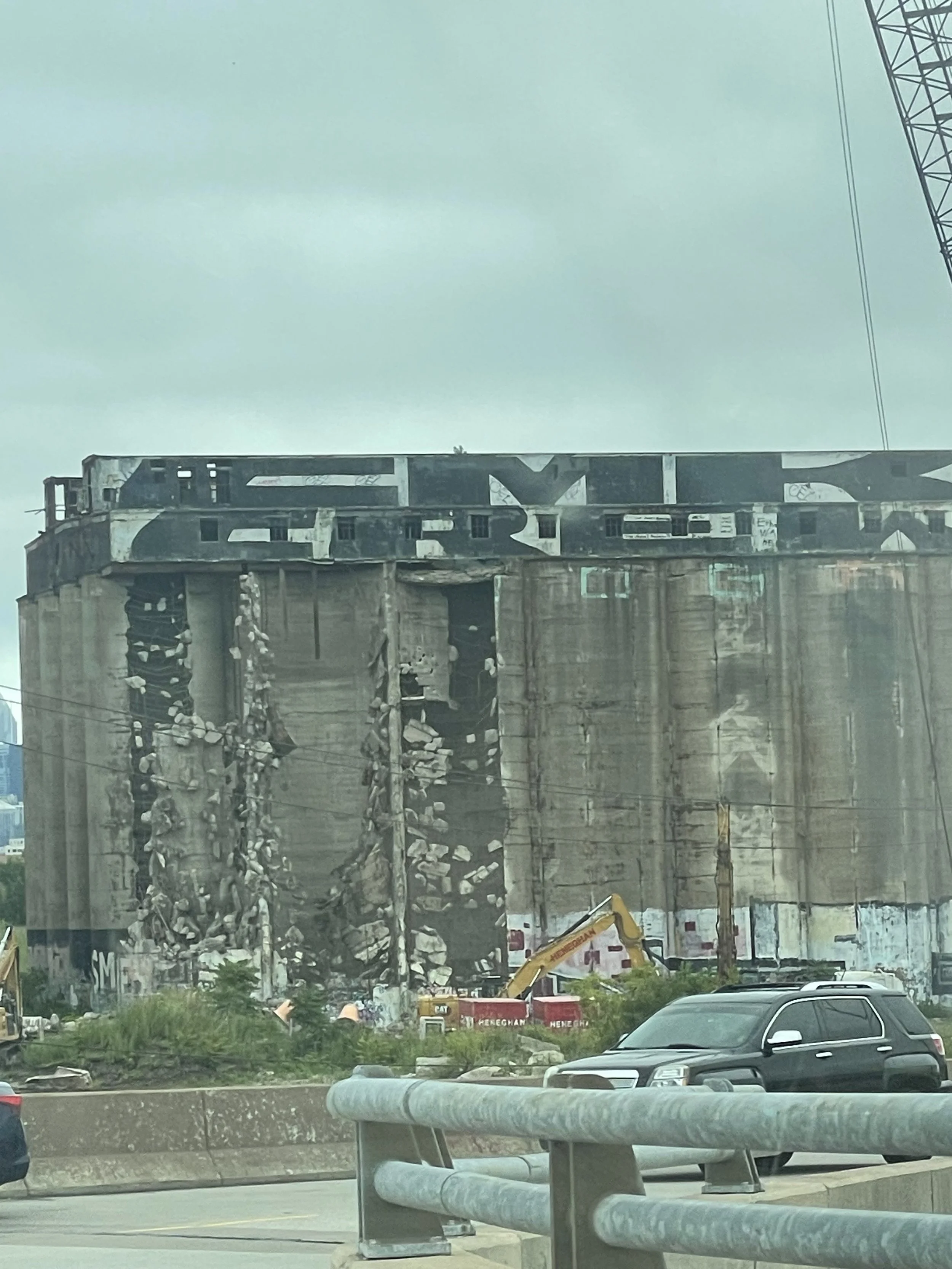 16 de julio: Comienzan las obras del silo central