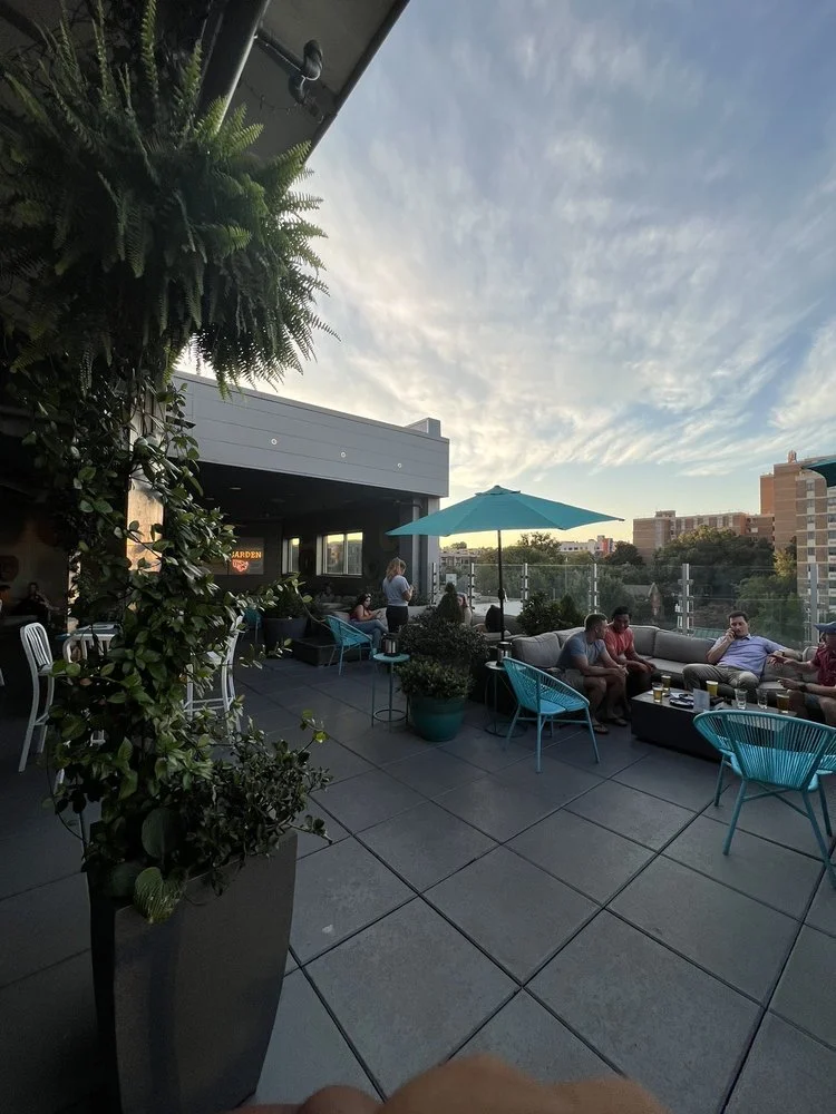 Top 10 Rooftop Bars and Restaurants in Raleigh NC — Thriving in Raleigh