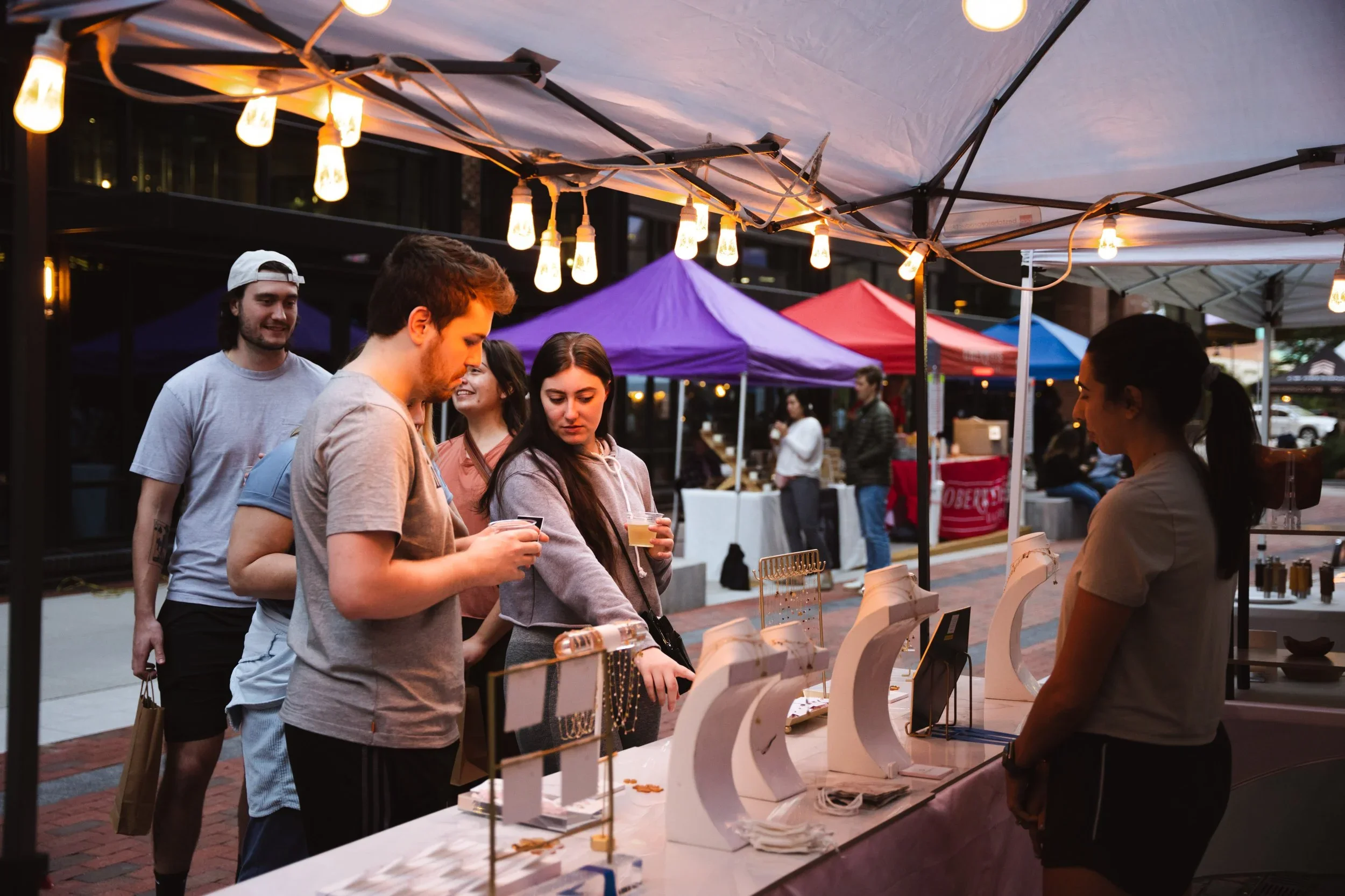 Raleigh Twilight Market
