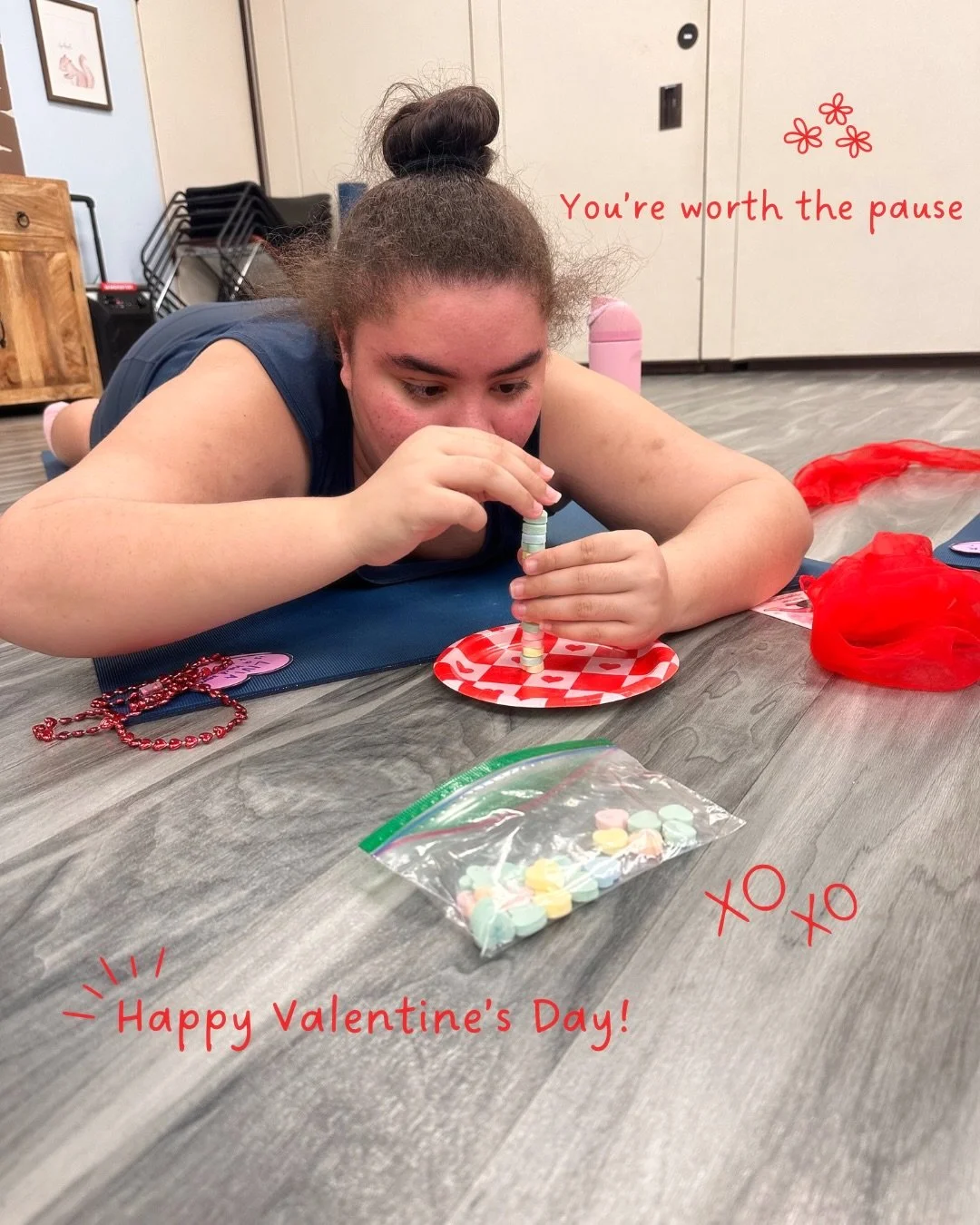 Mindfulness is our love language 💗

Wishing you calm hearts and happy stretches this Valentine&rsquo;s Day.

#valentinesday #sensory #yoga