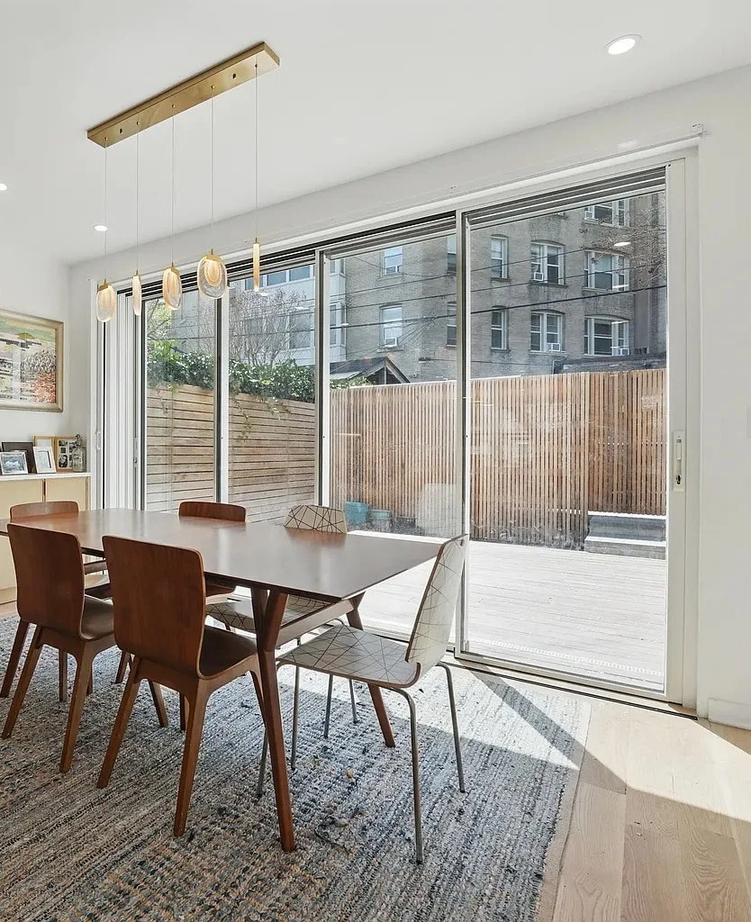 Vetrina Vision Plus Sliding Door | Washington, DC Residence