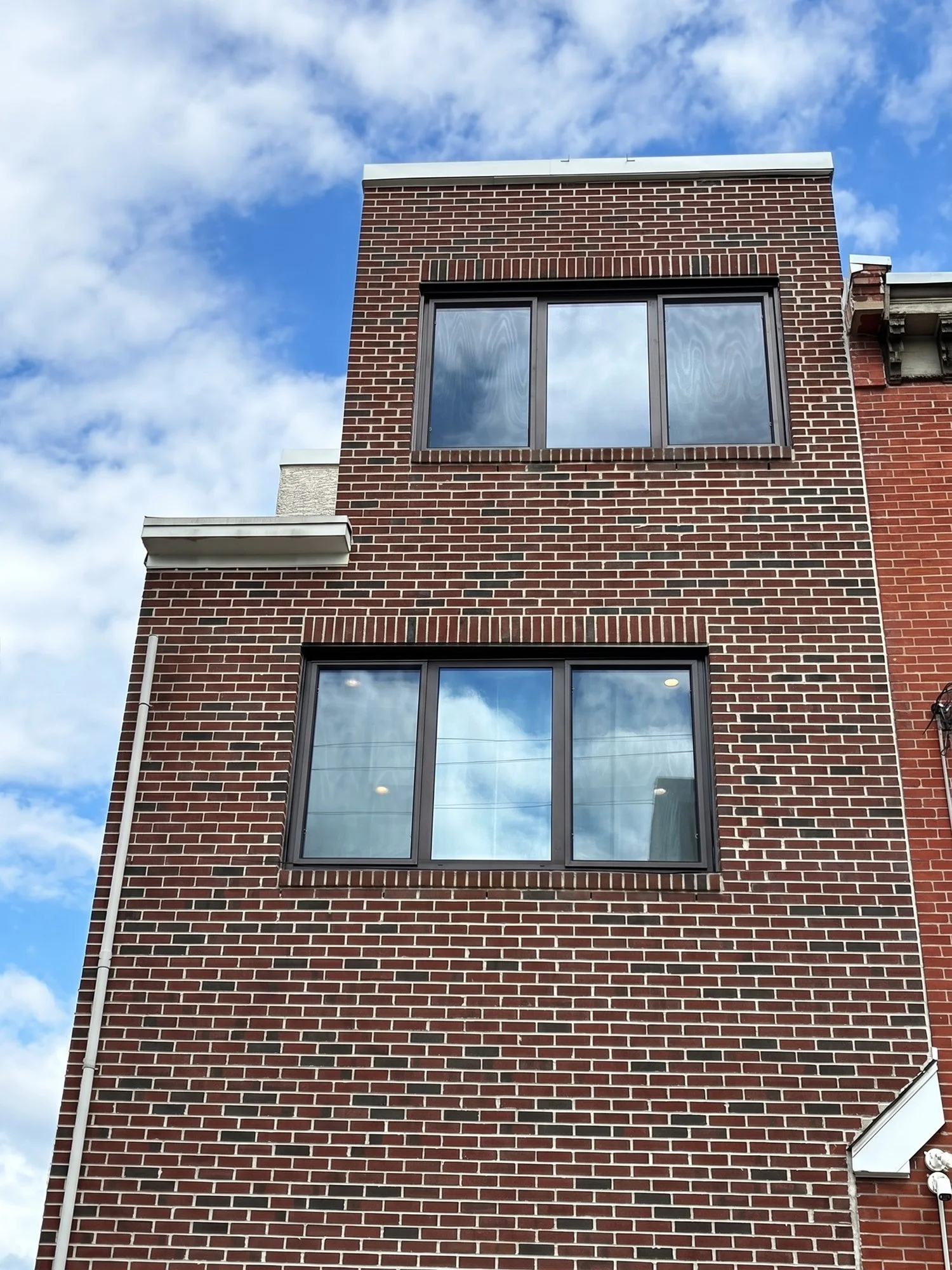 Philadelphia Home Renovation: Vetrina Delran 60mm Aluminum Windows
