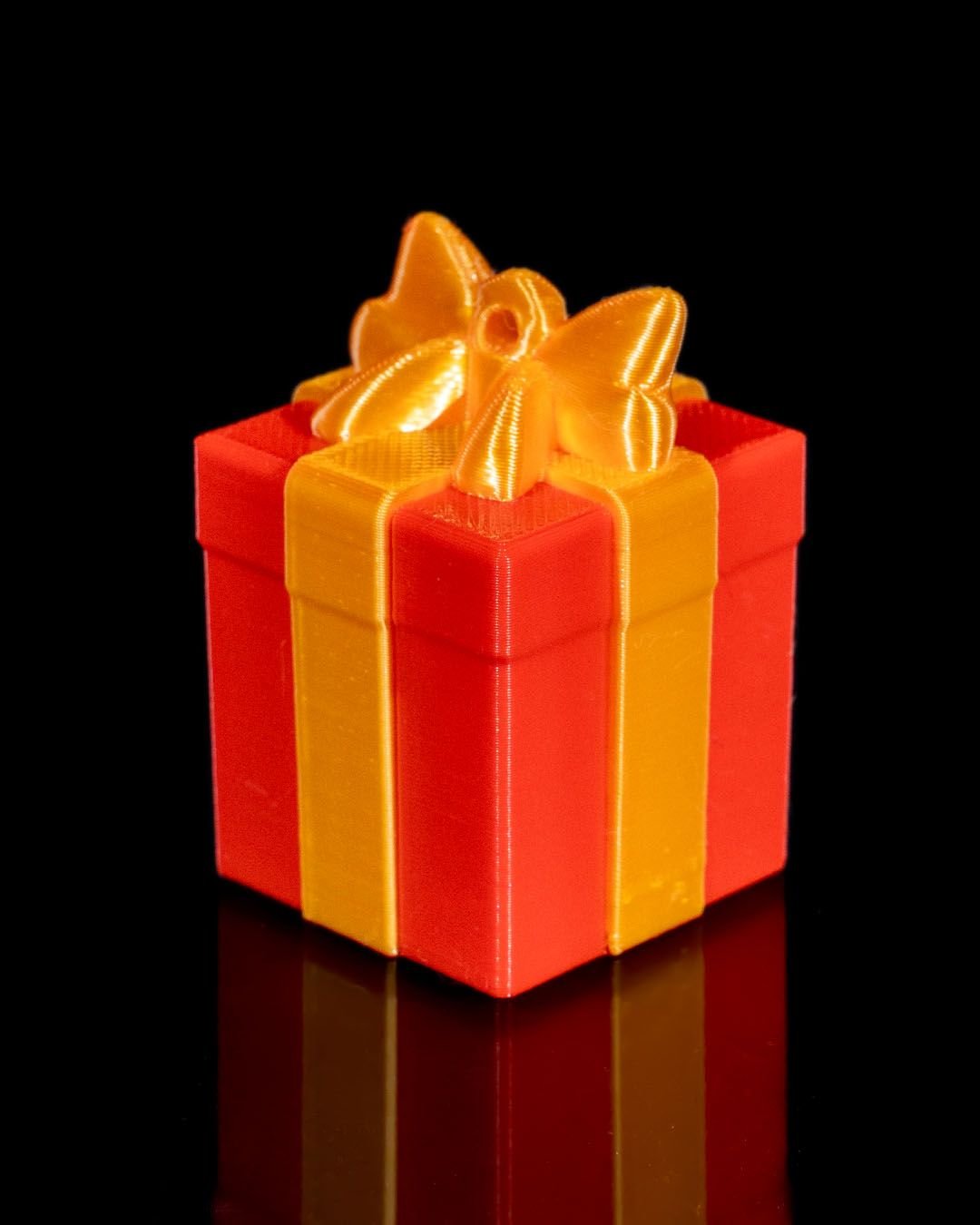 Gift_5_3305f99fa1.jpg