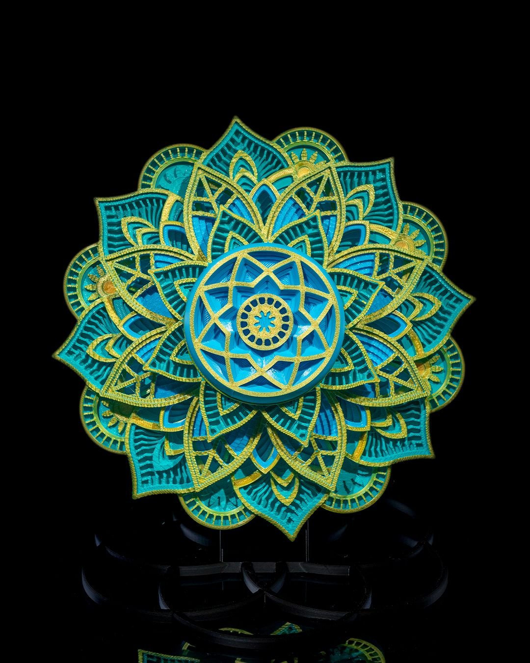 Spinning_Mandala_1_bcdbb6f87d.jpg