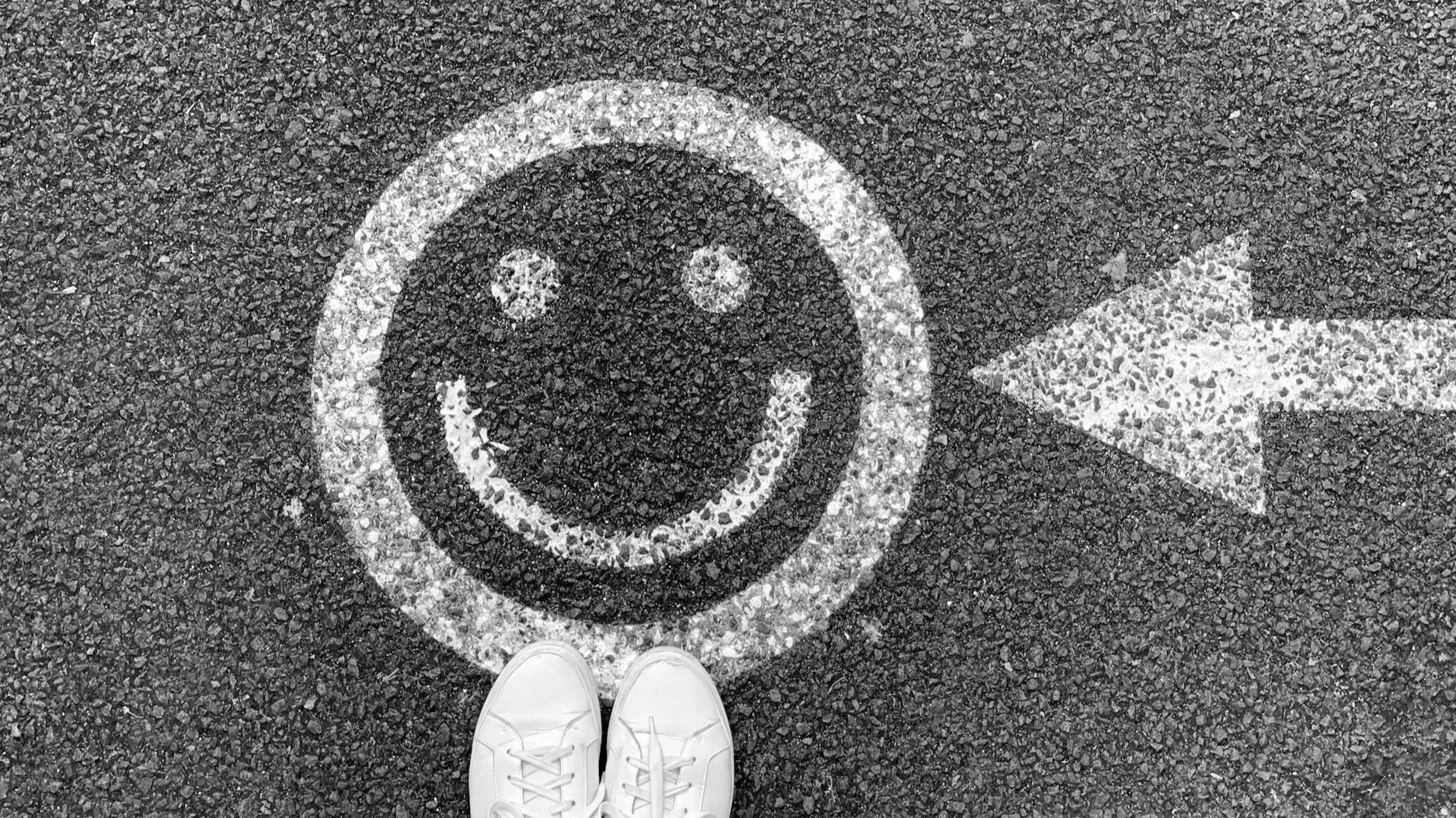 Audiences are exhausted by fear-based content. New data shows joy-driven stories build trust, increase engagement, and community. This article discusses how to use the emotion of joy in your storytelling content.