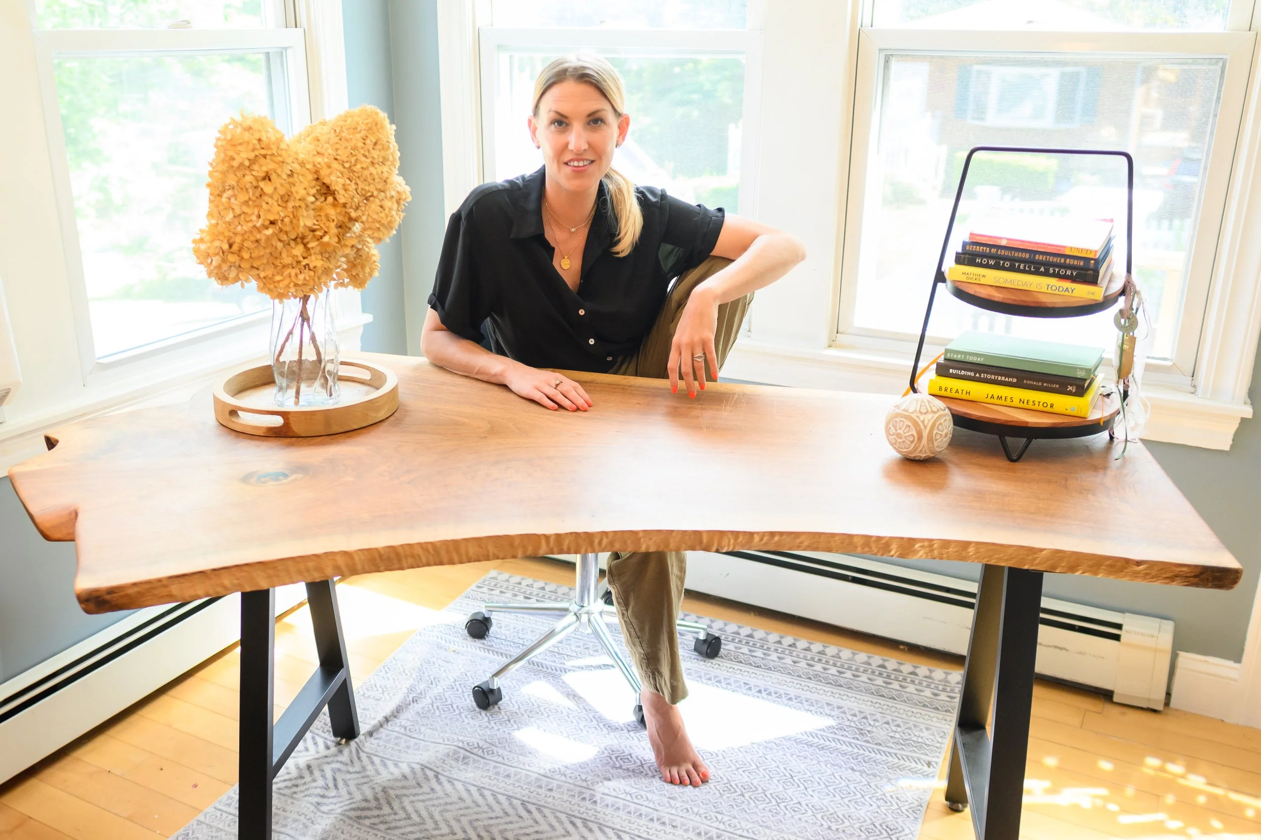 cyndi zaweski of storycraft marketing at her desk screen-free